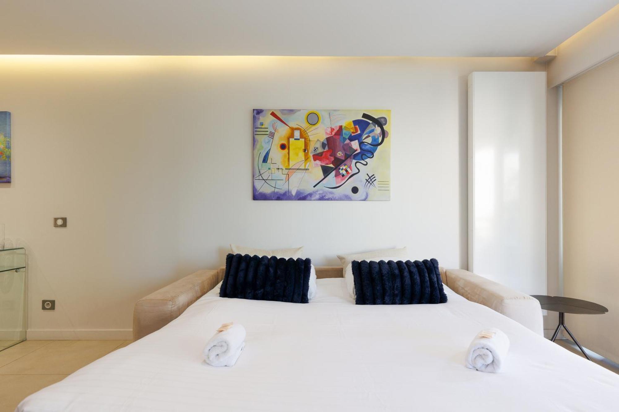 Immogroom Luxury 1 Bedappartment Ac Terrace *