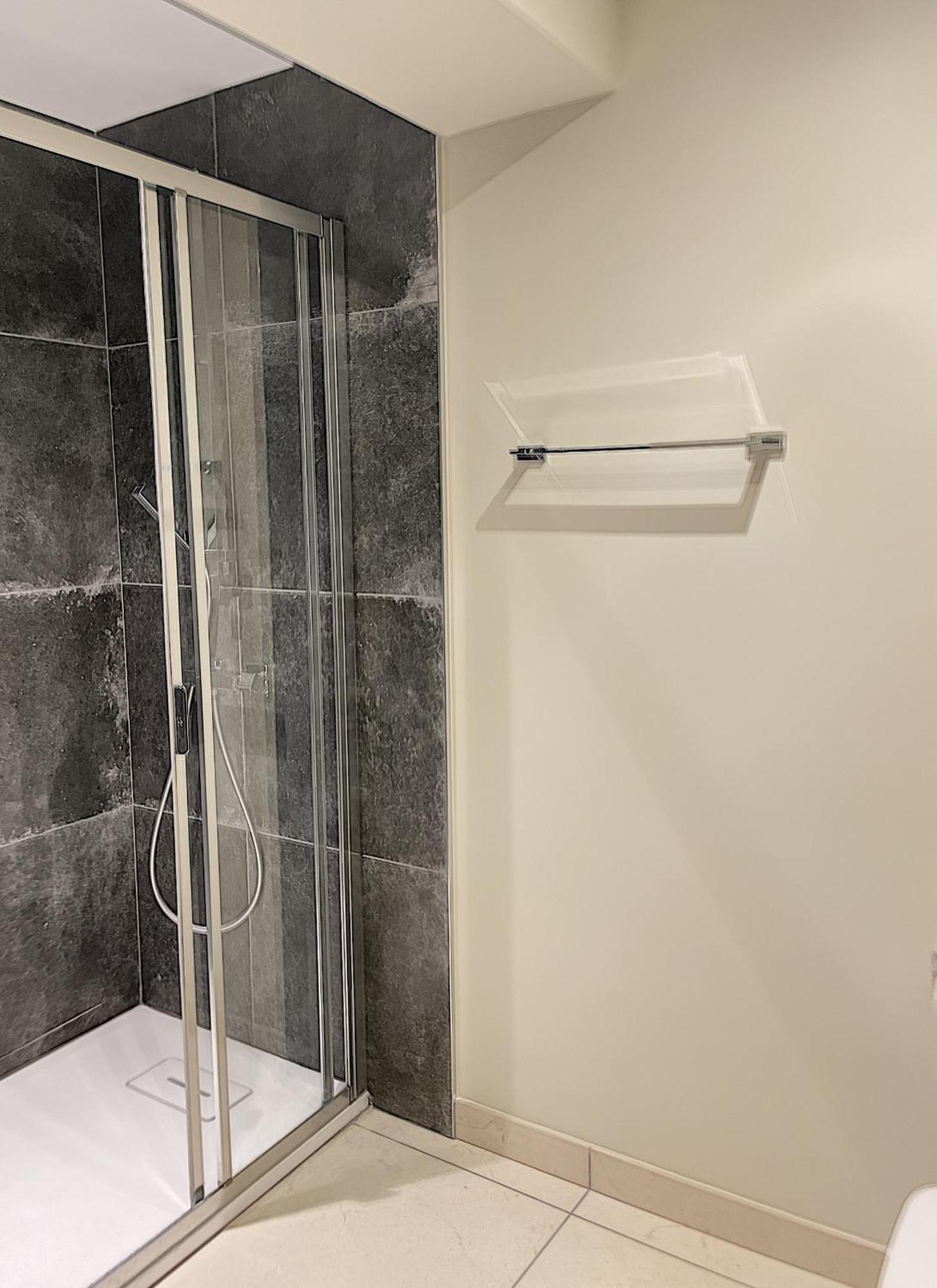 Superbe 3 Pieces Front De 303l Megr Apartment *
