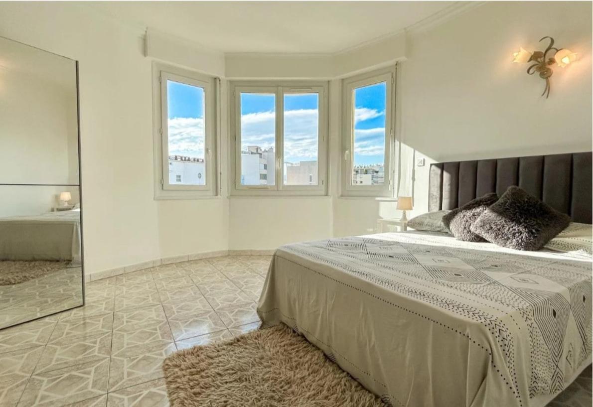 Stylish 3p, 2 Pas La Croisette Apartment