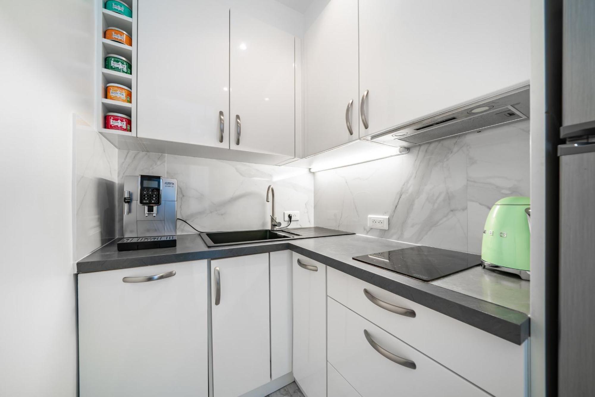 Prestige Alexandre Iii Terrace 2bdr By B'your Apartment Cannes