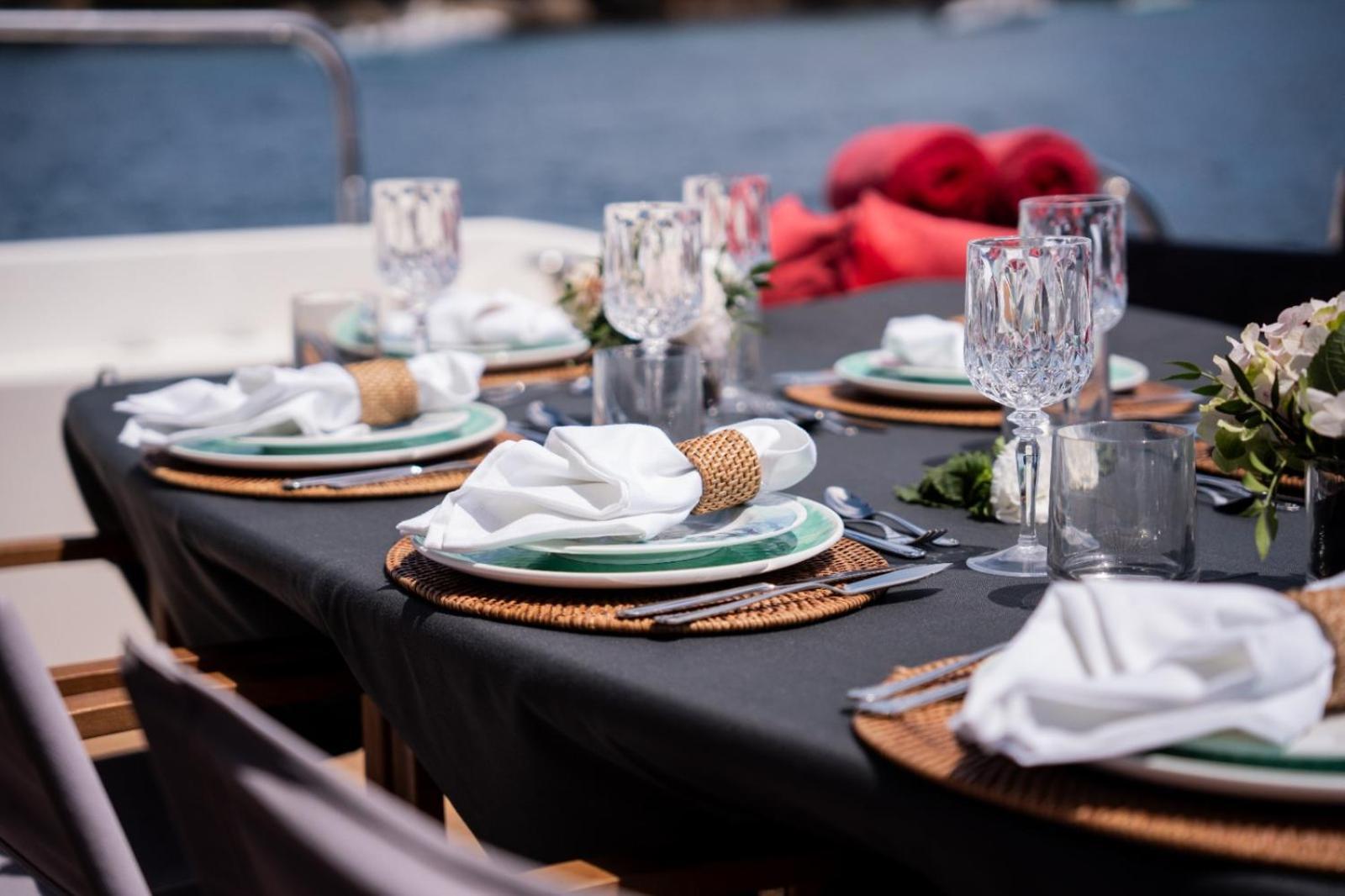 Palumba Botel Cannes