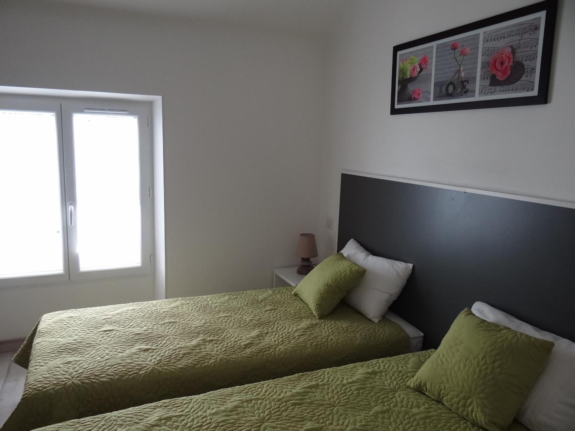 Day's Apartment *