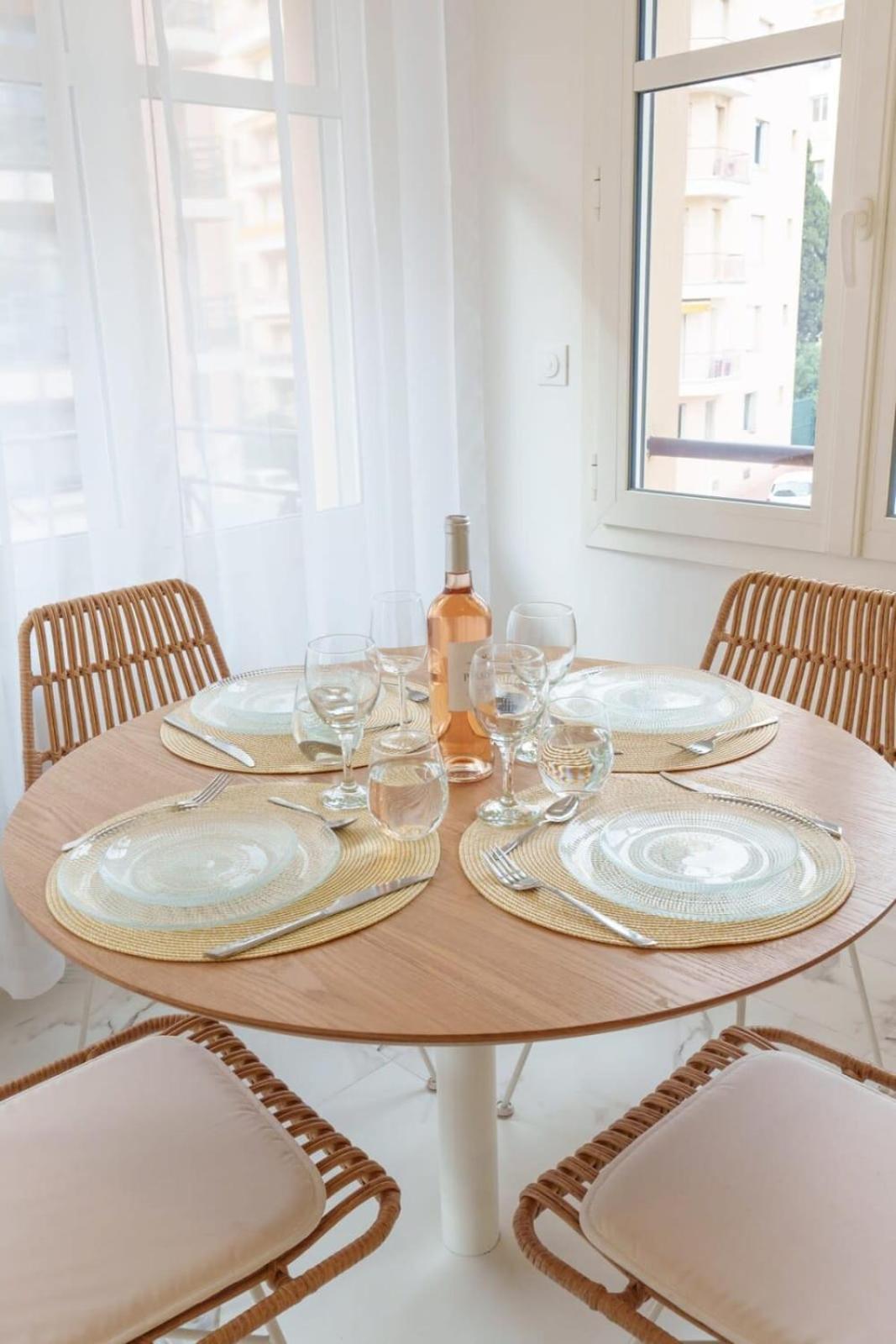 Appartement Le Maubourg - Hypercentre - 150m Croisette - Ac Cannes