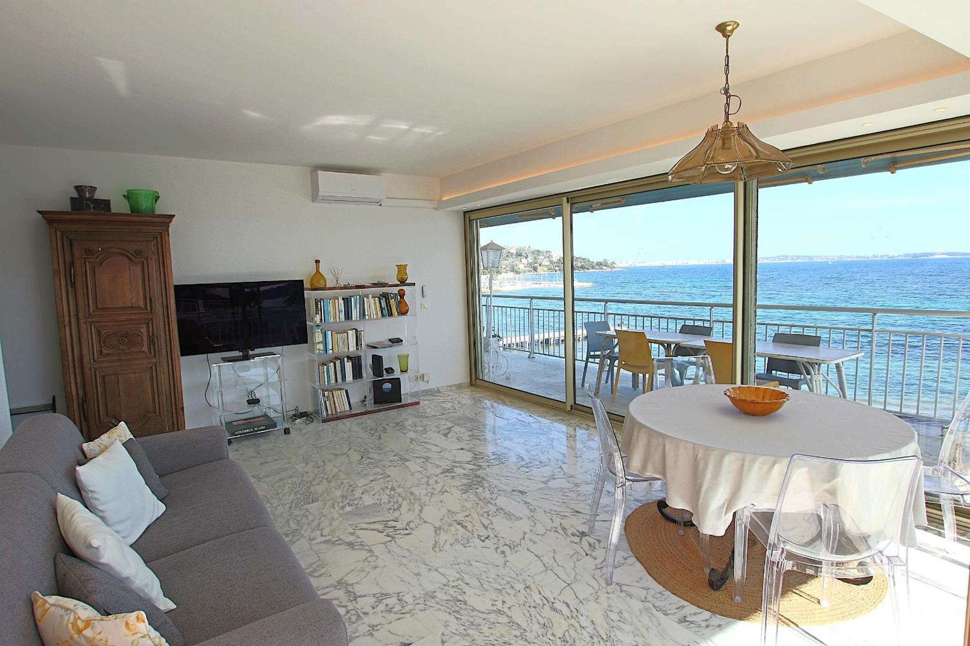 Amazing Sea View Apartment *