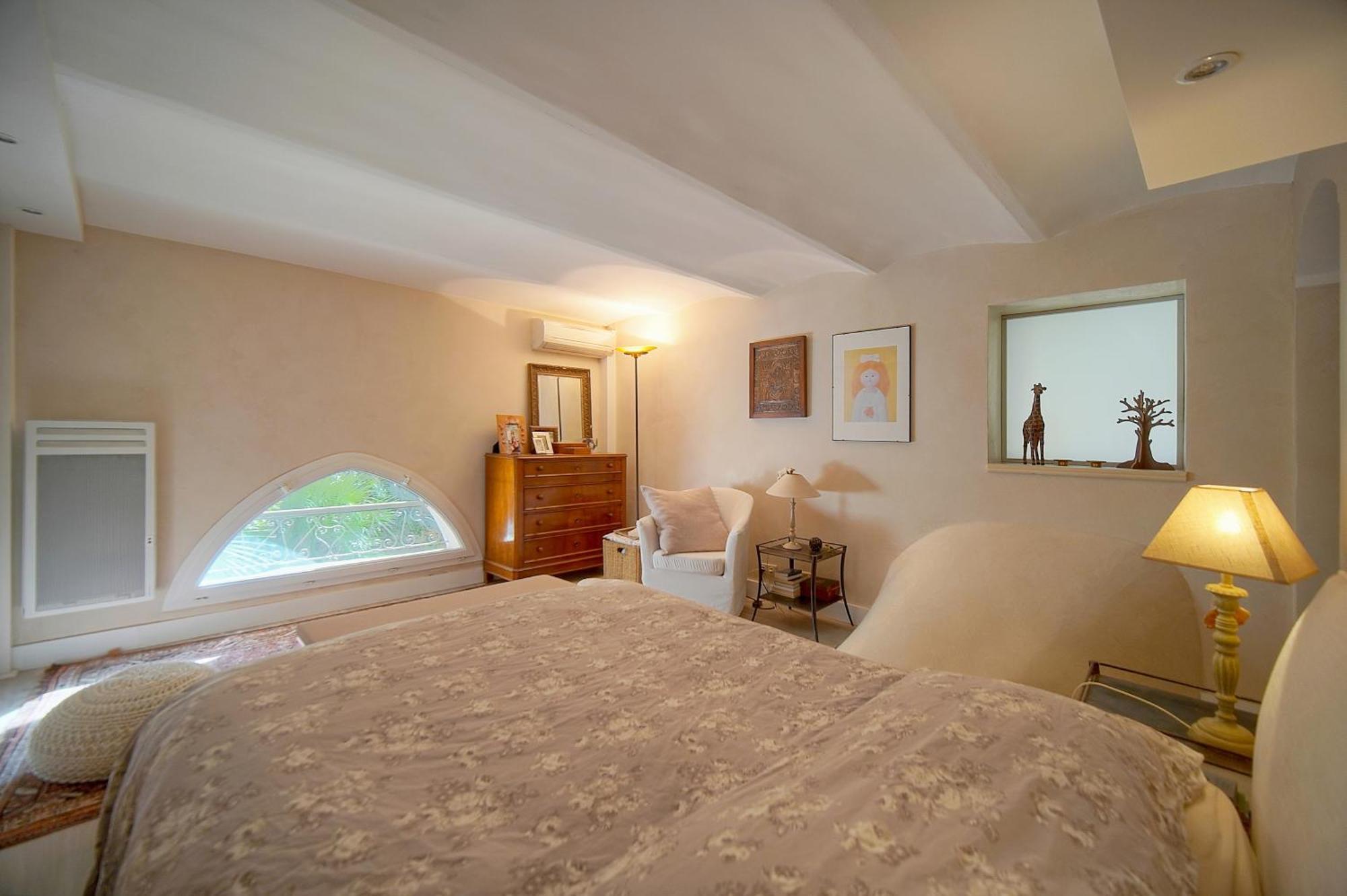 Bed & Breakfast Valbois Cannes
