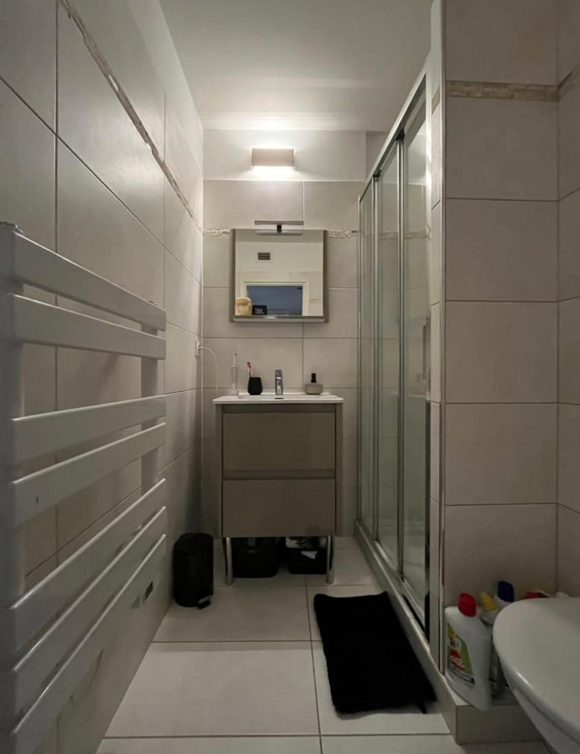 Apartment Meuble A 2 Pas De La *