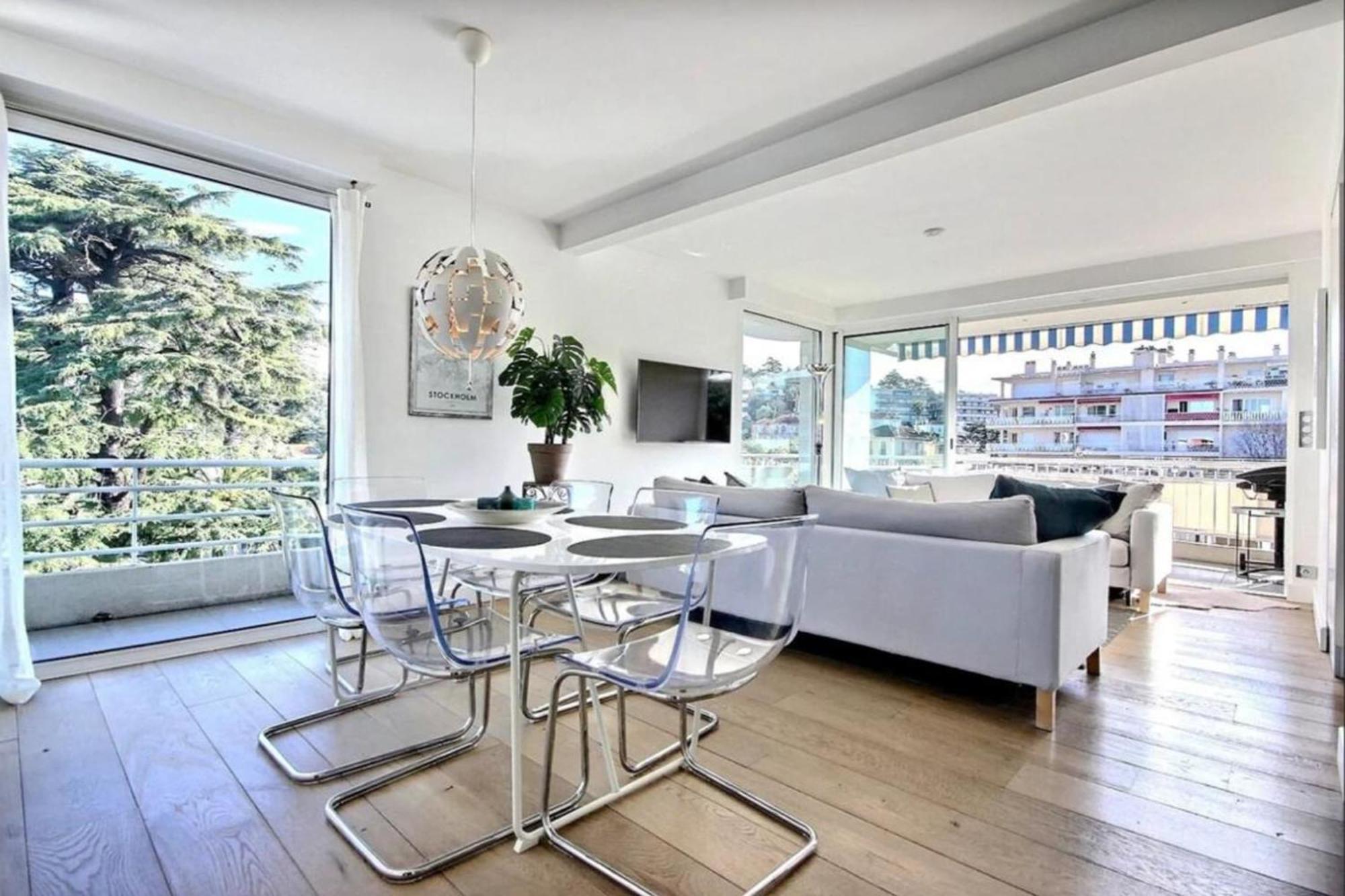 Beautiful T3 With Spacious Balcony Appartement *