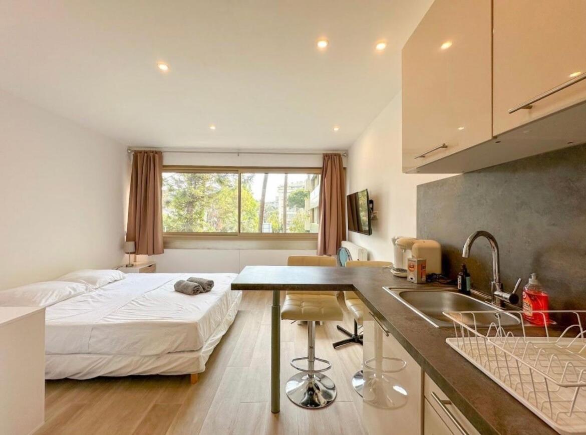 Studio Moderne Cannes - Parking - Proche De La Plage *