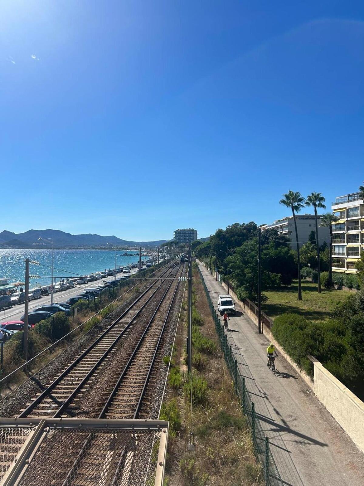 Studio Moderne Cannes - Parking - Proche De La Plage