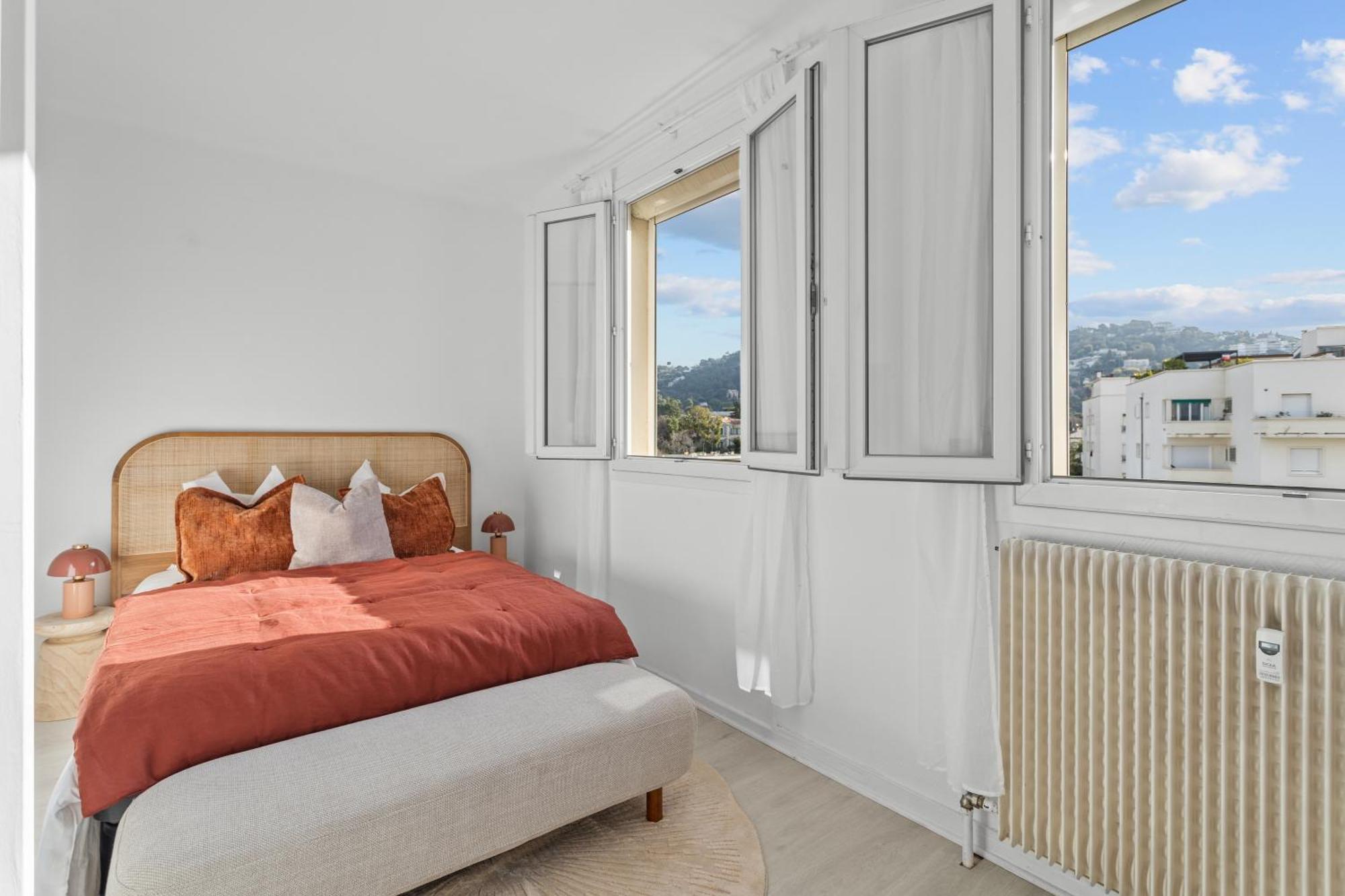 A Apartment Cannes