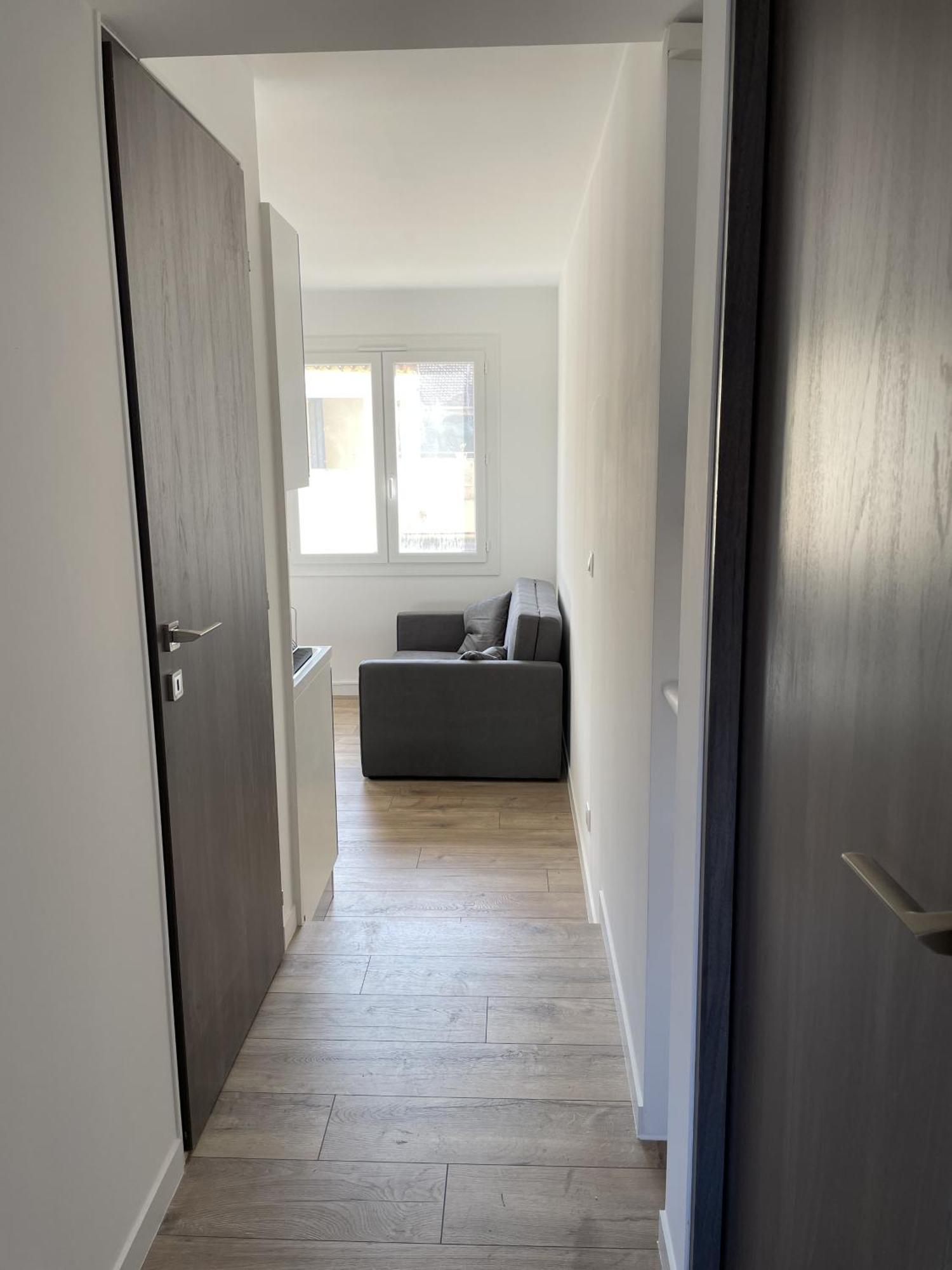 Apartment Beautiful In Cannes, Seaside Near Palais And Cannes