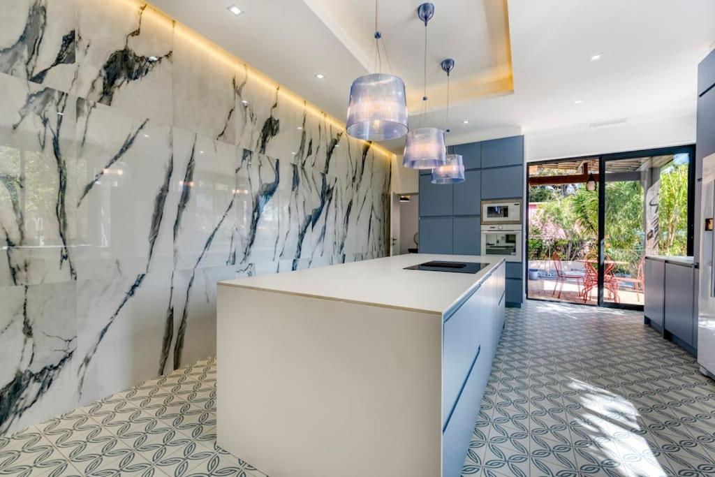 Villa Jaliel 250 M2 - 12 Pers. Plein Coeur De