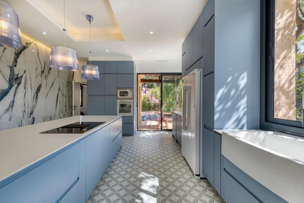 Jaliel 250 M2 - 12 Pers. Plein Coeur De * Cannes