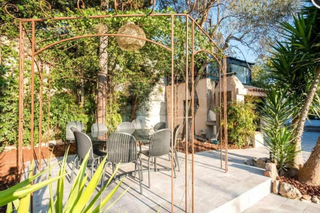 Jaliel 250 M2 - 12 Pers. Plein Coeur De