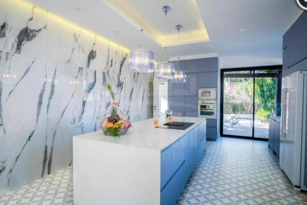 Villa Jaliel 250 M2 - 12 Pers. Plein Coeur De *
