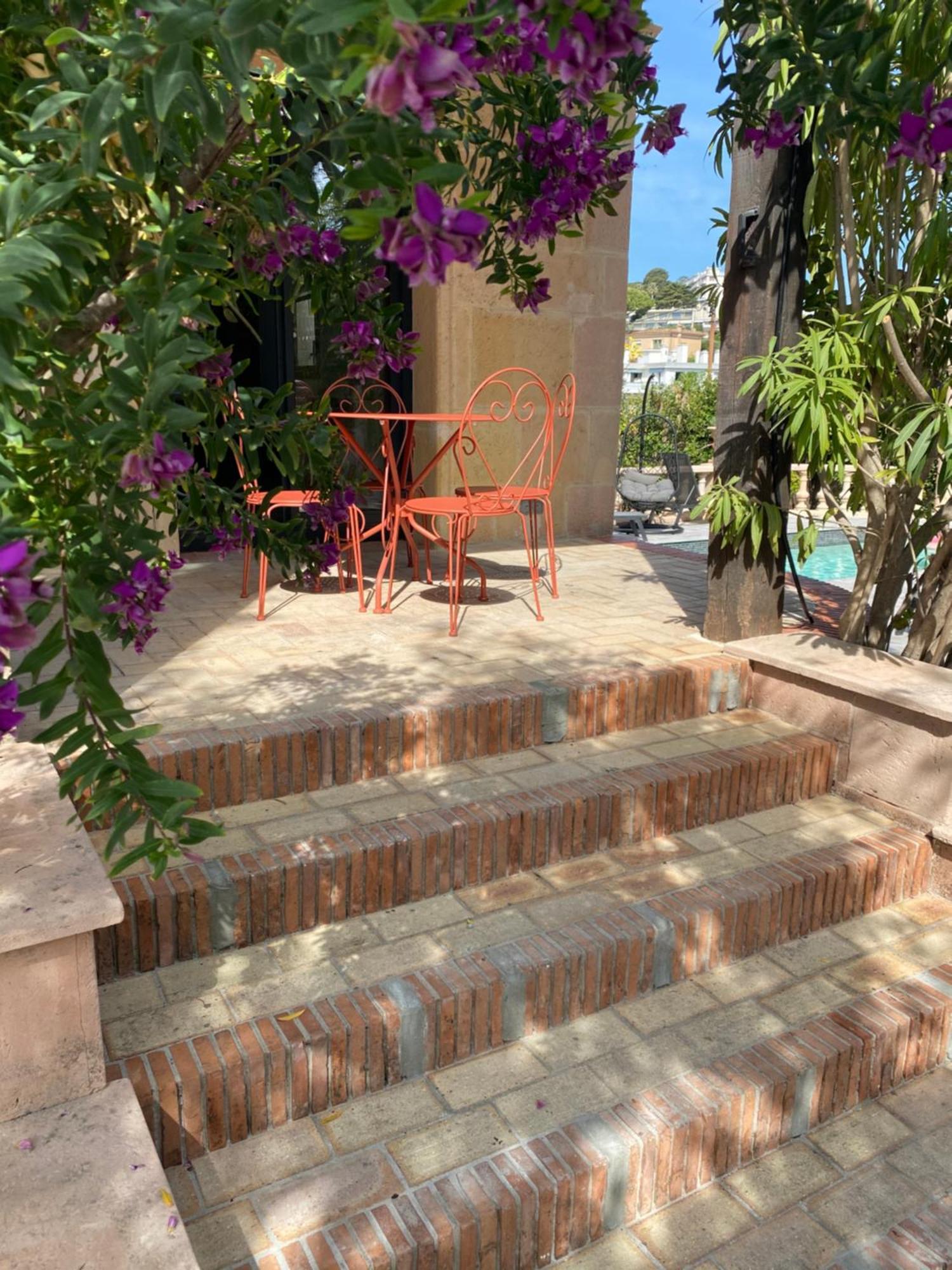 Jaliel 250 M2 - 12 Pers. Plein Coeur De