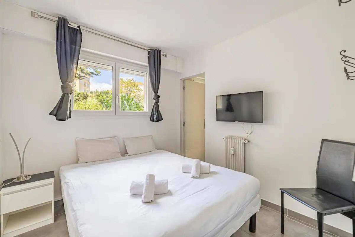 Apartment Superbe 3p 2chambres, 2terrasses Centre-ville, 4 Min A Pied De La Croisette Sas-meredith Loc Cannes