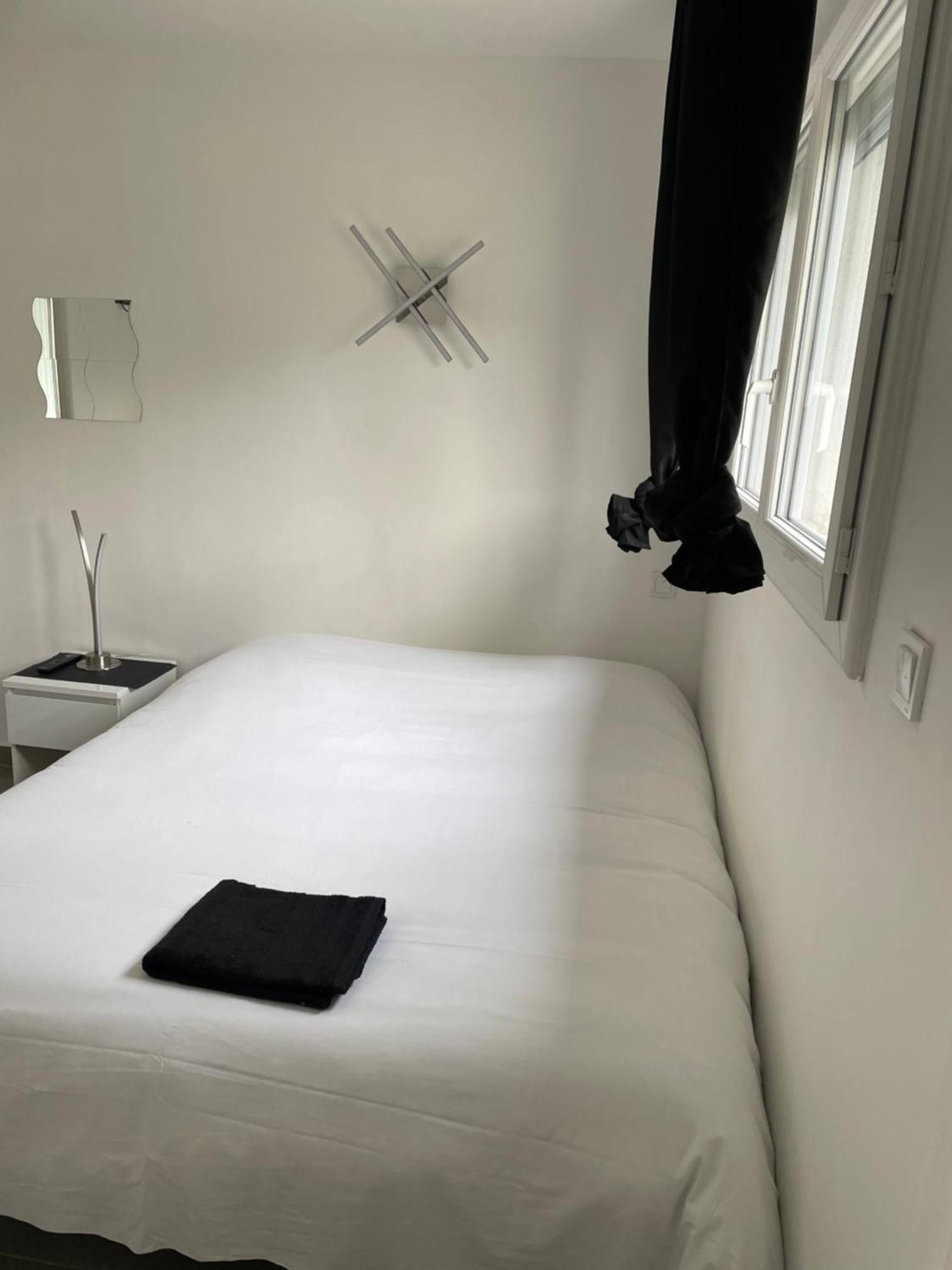 Superbe 3p 2chambres, 2terrasses Centre-ville, 4 Min A Pied De La Croisette Sas-meredith Loc * Cannes