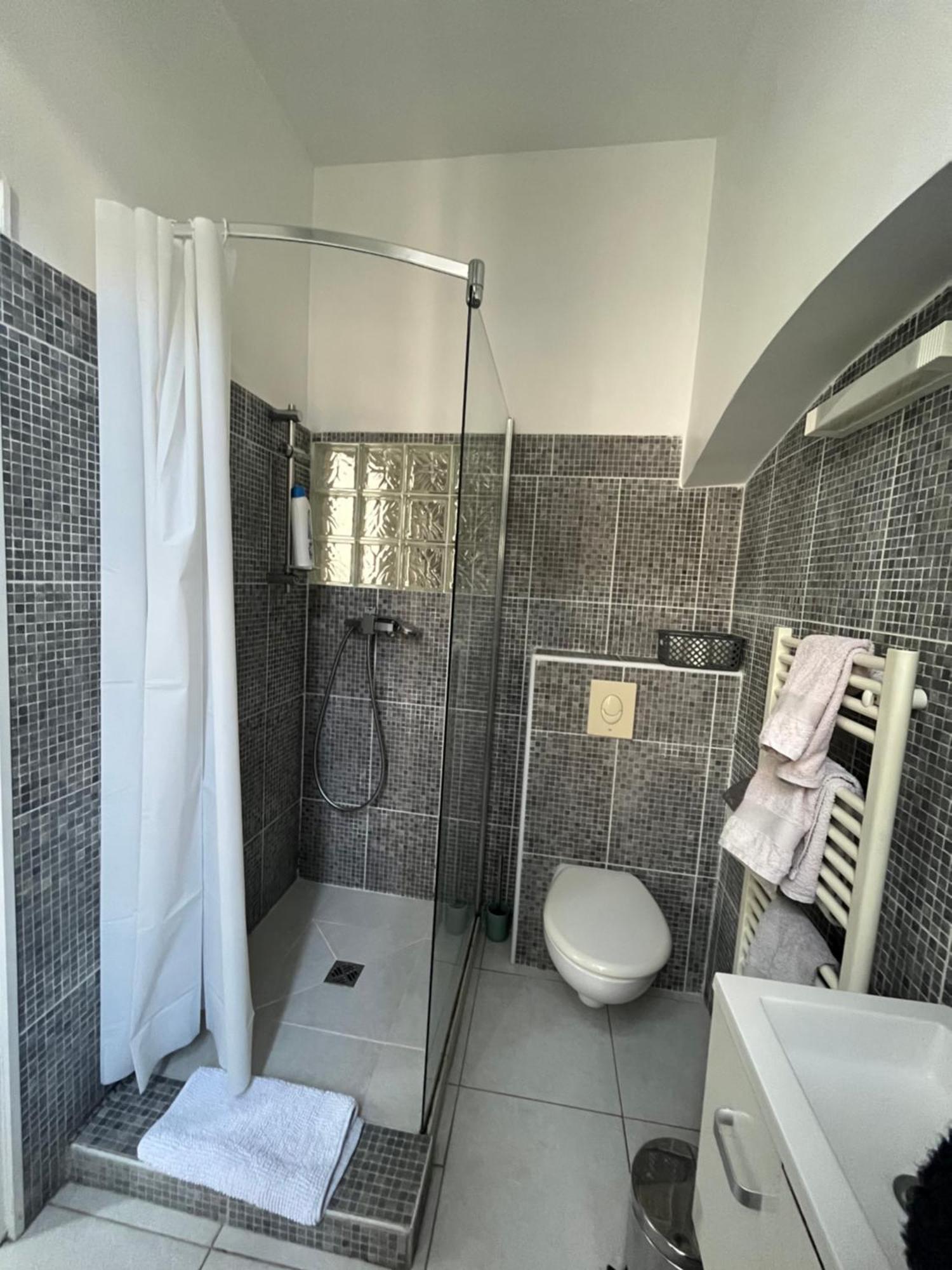 Apartment Au Coeur De Cannes