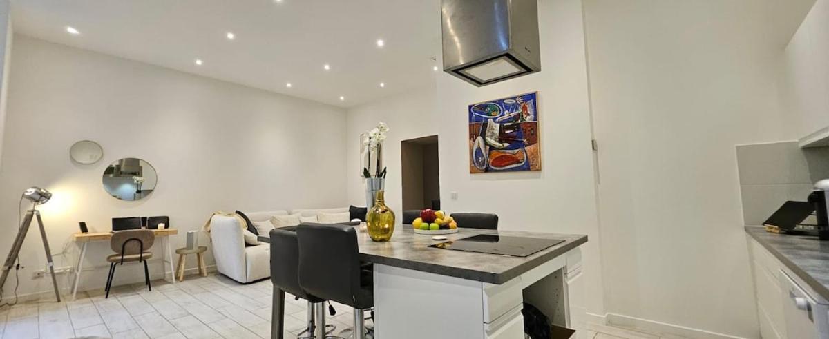 F3 Ground Floor, Hypercentre 2 Min From Palace
