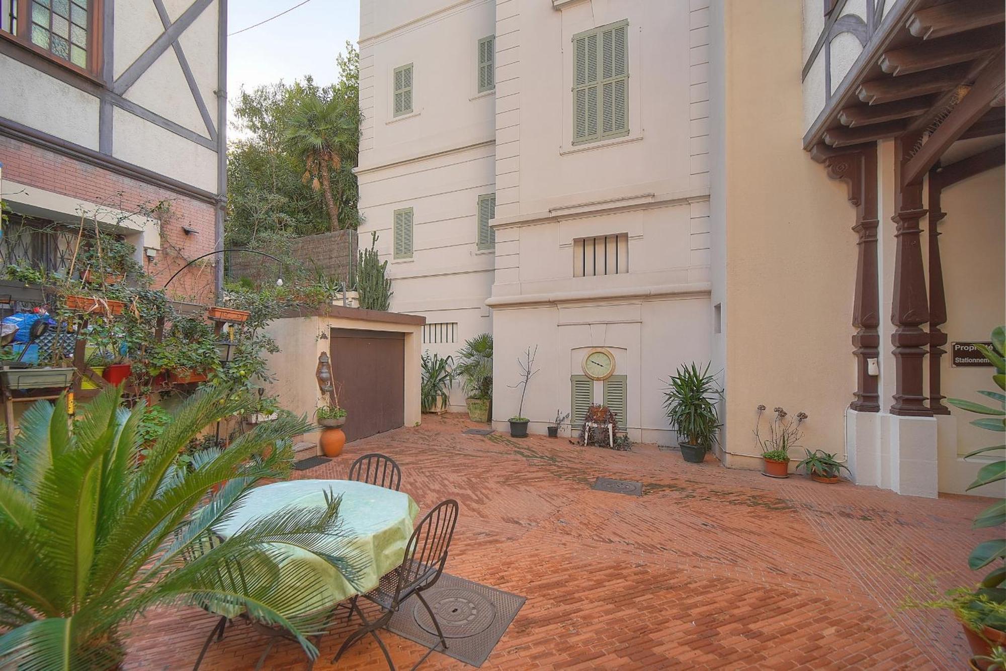 Apartment 2 Pieces Proche Du Midi A1b266