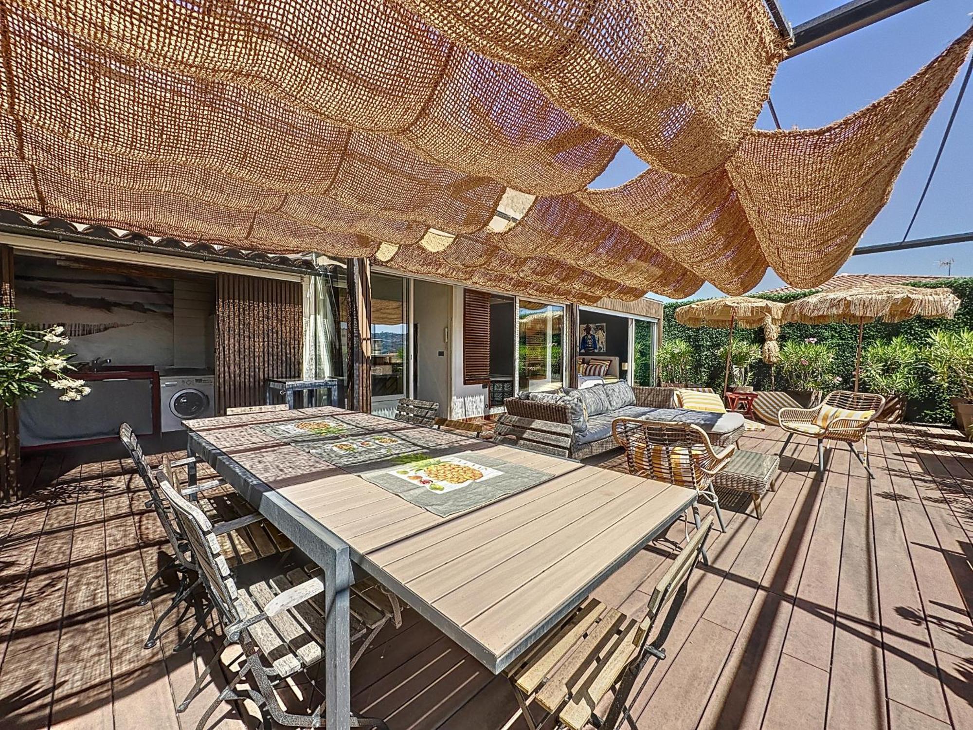 Intuition Rooftop Vaste Terrasse Apartment