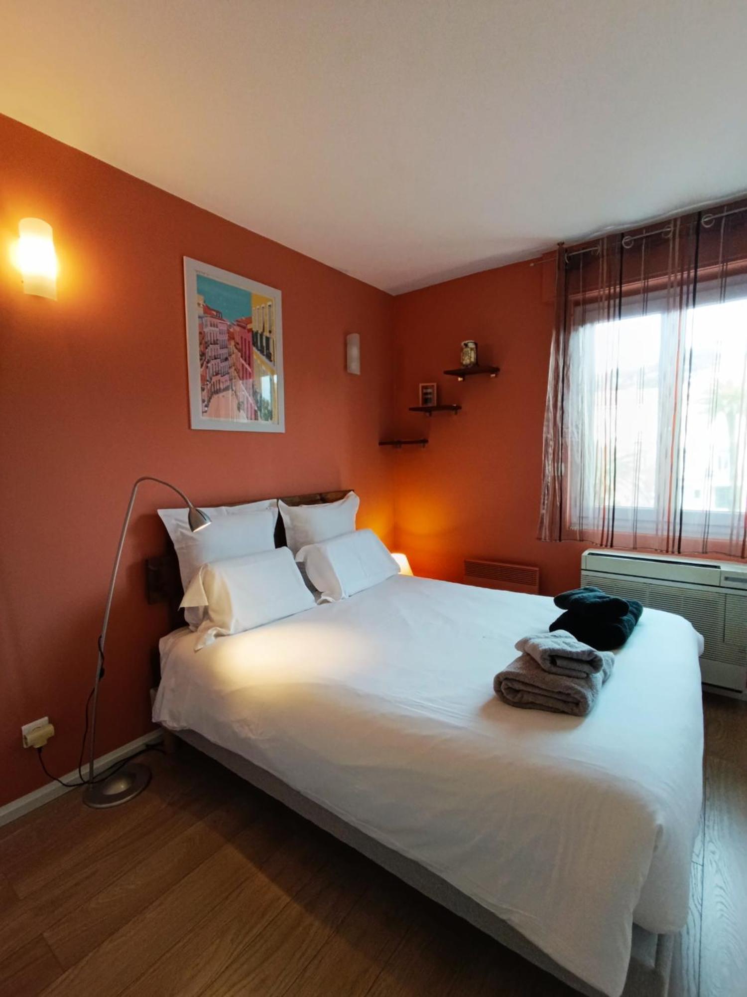 Apartment Plages Du Midi, Superbe Vue Mer, Grand Confort, 4 Pers *