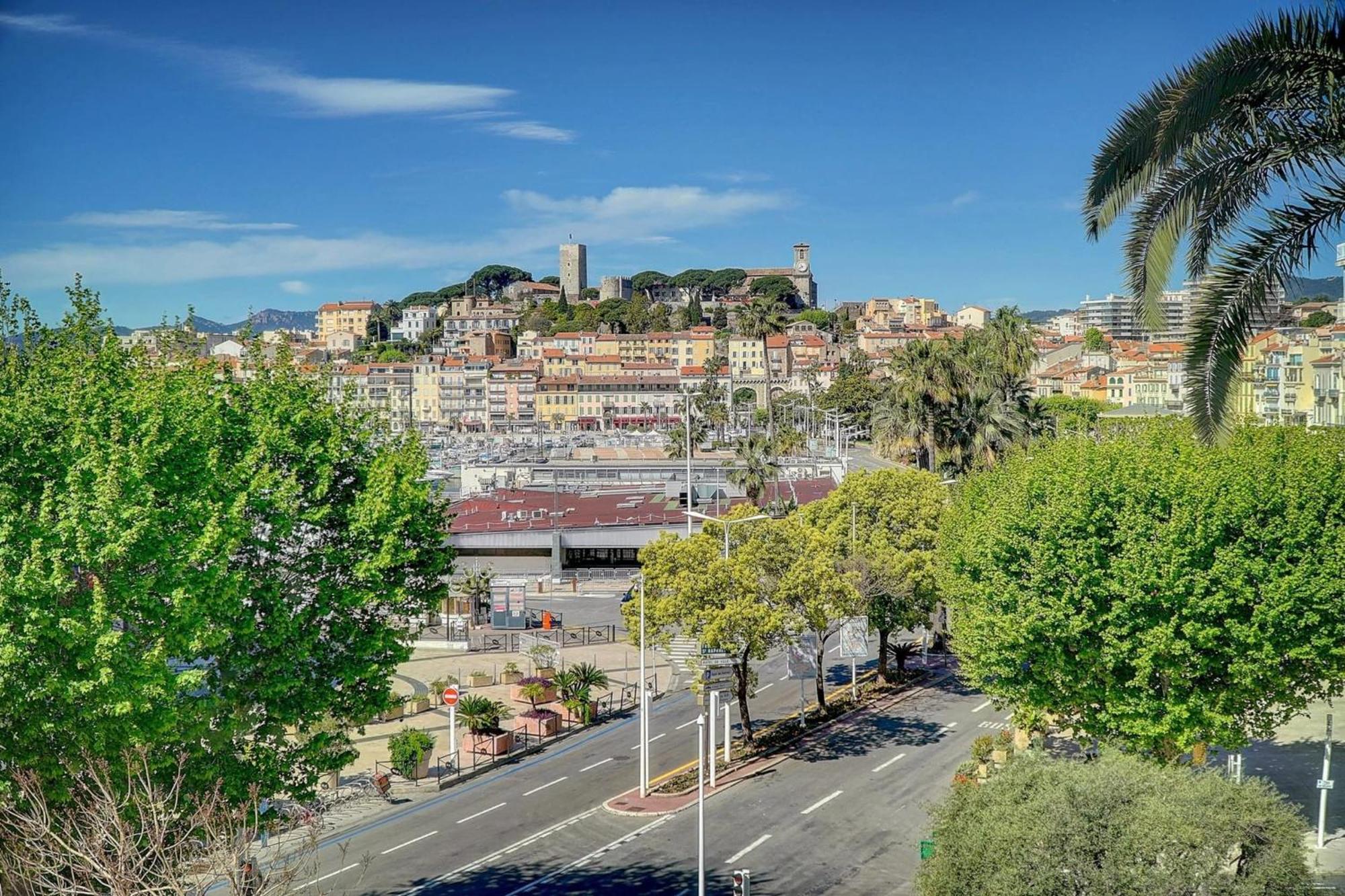 Ref 1392 - Palais Des Festivals For Rent Apartment Cannes
