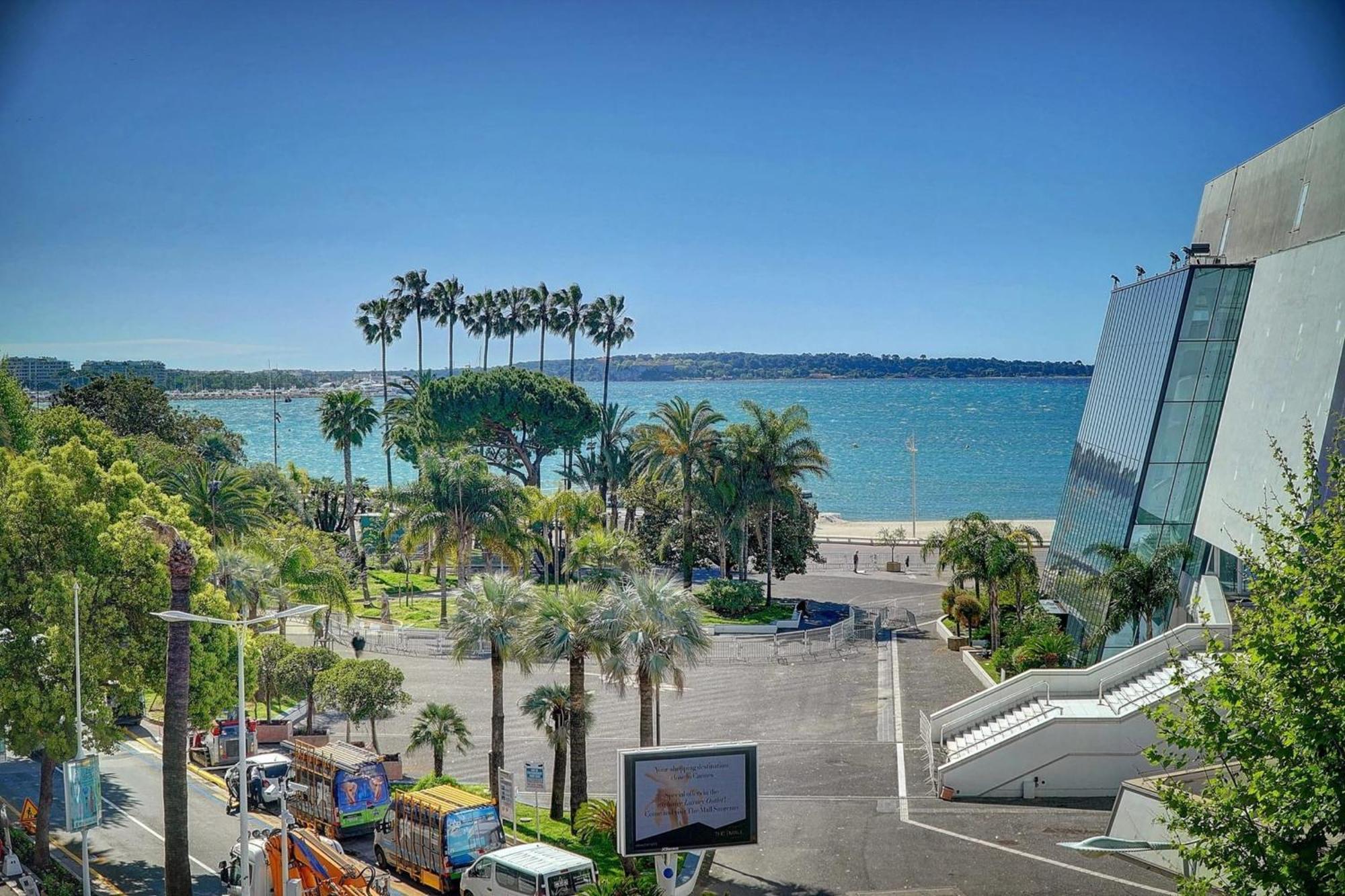 Apartment Ref 1392 - Palais Des Festivals For Rent