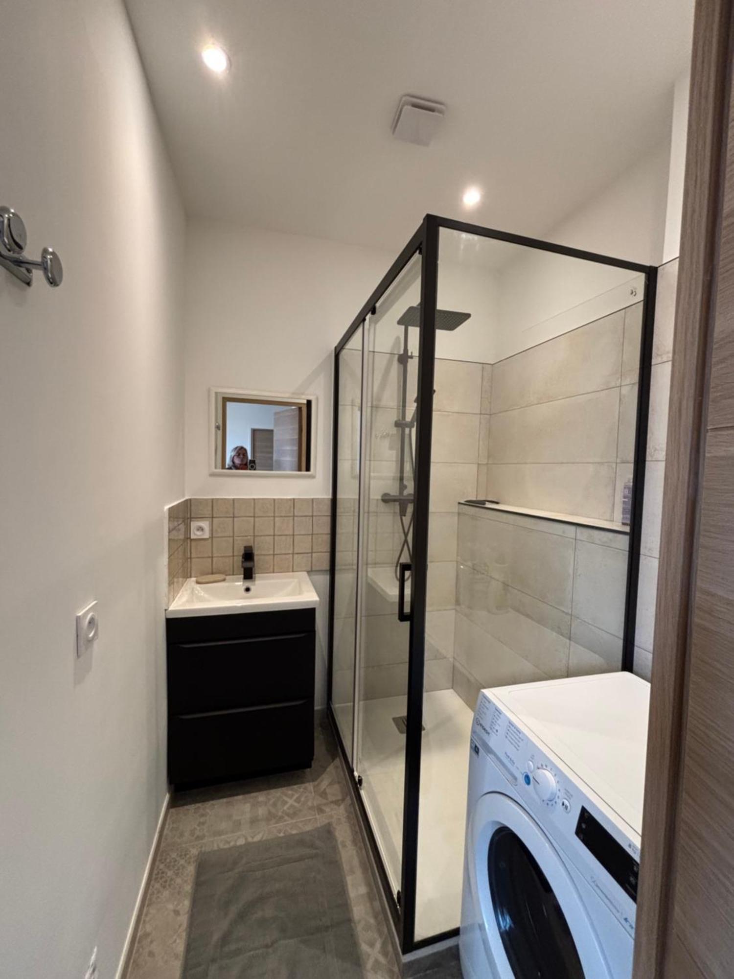 Homeforville Apartment *