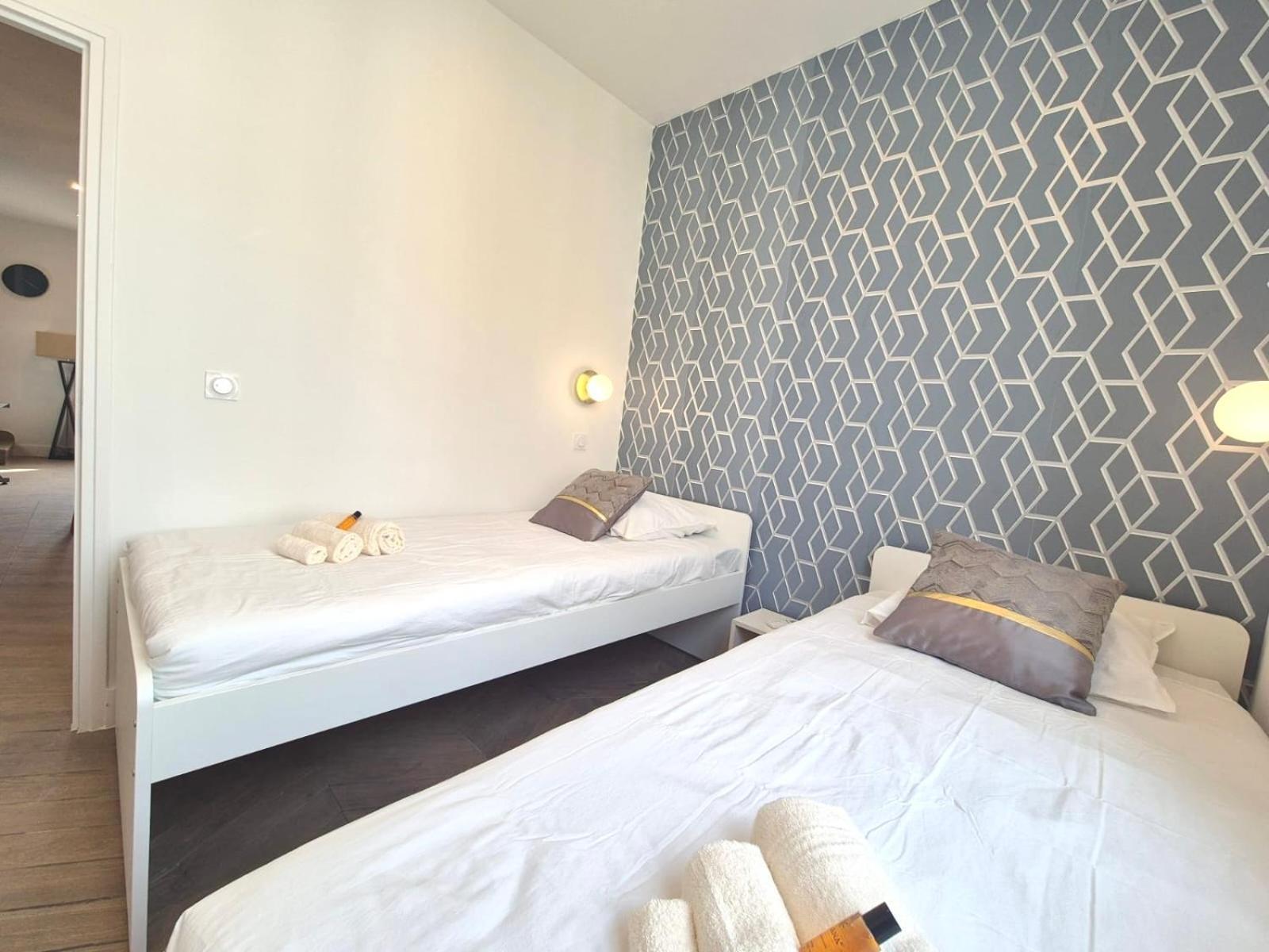 Luxury 3 Bed 2 Bath Flat Croisette *