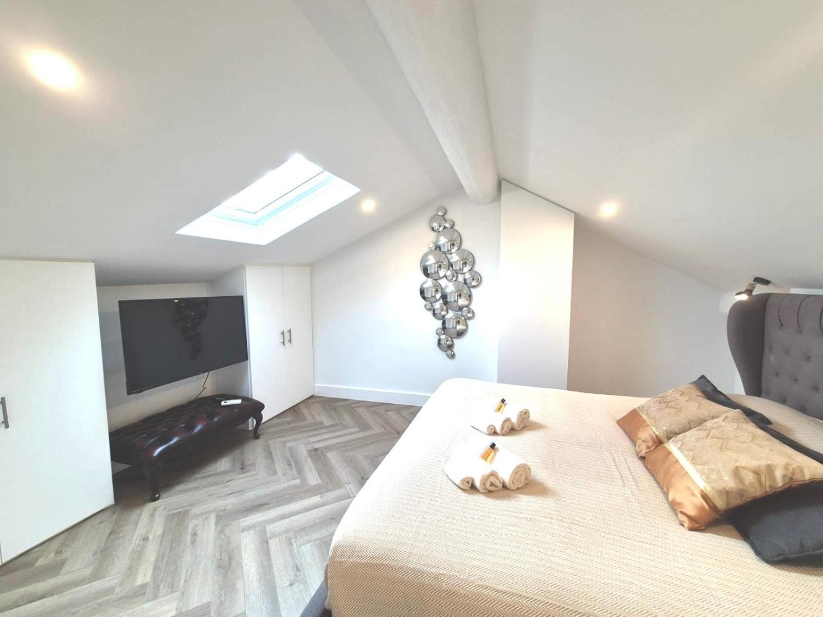 Luxury 3 Bed 2 Bath Flat Croisette Cannes