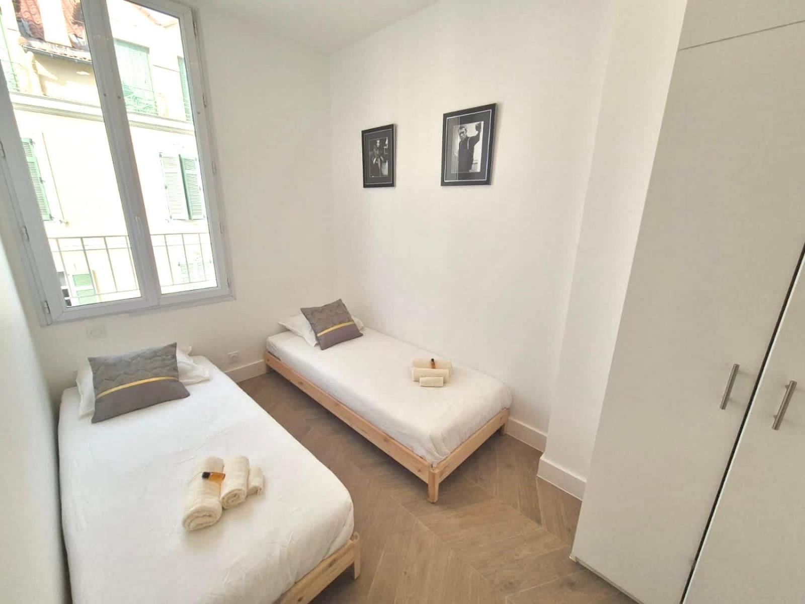 Luxury 3 Bed 2 Bath Flat Croisette Apartment
