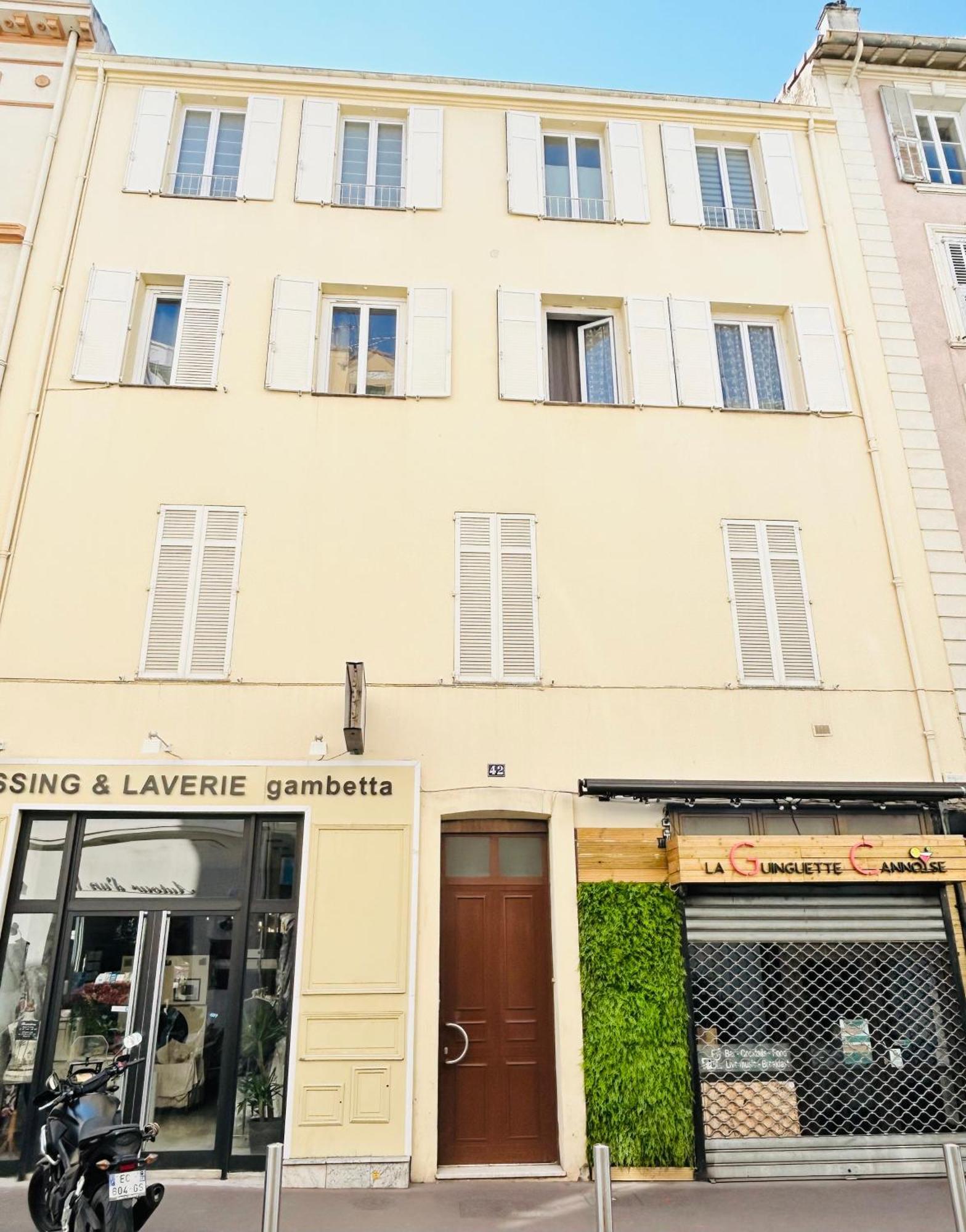 Apartment Luxury 3 Bed 2 Bath Flat Croisette Cannes