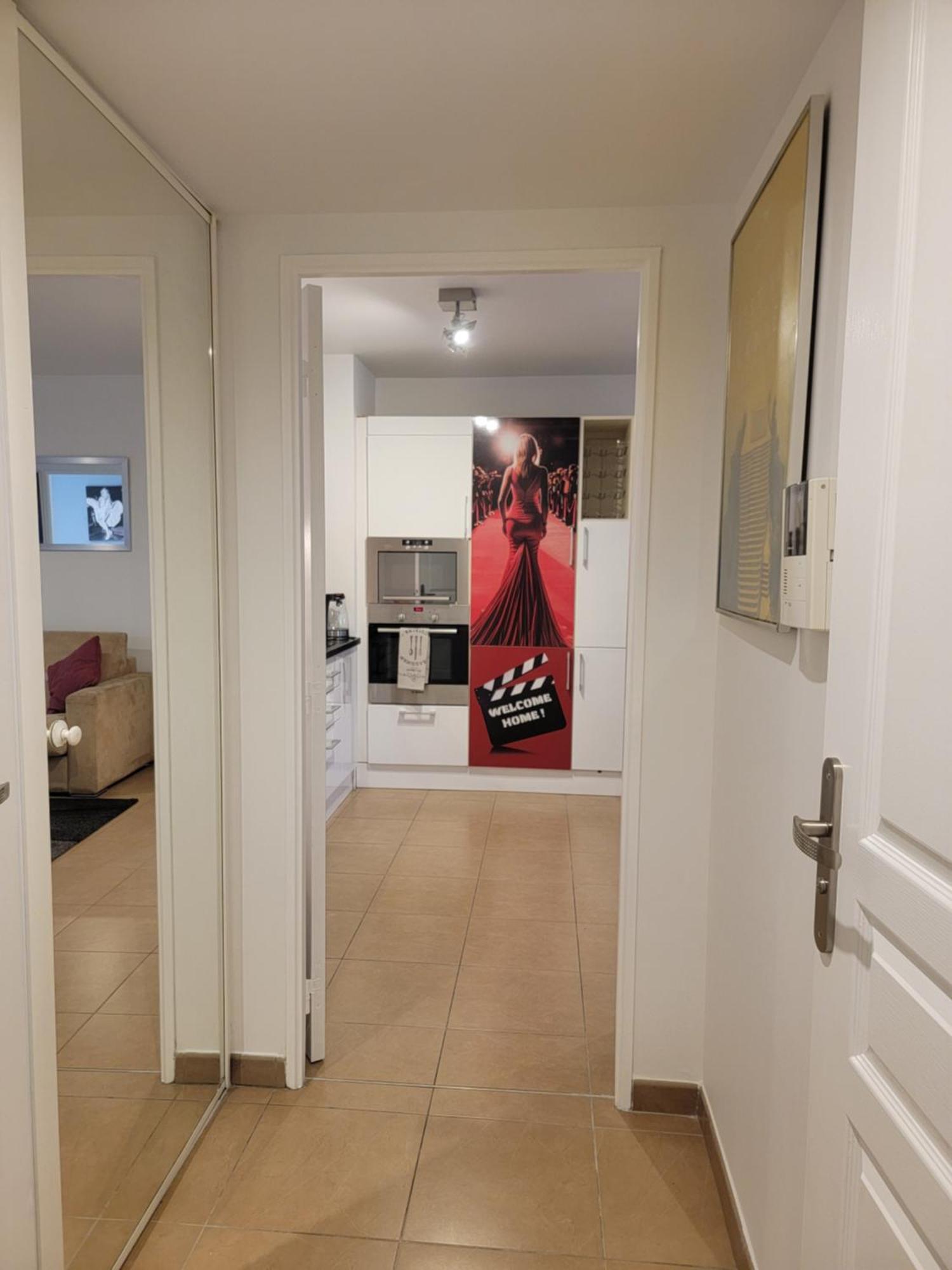 Bristol Park - Parking - 5mn Walk From Palais Des Festivals Cannes