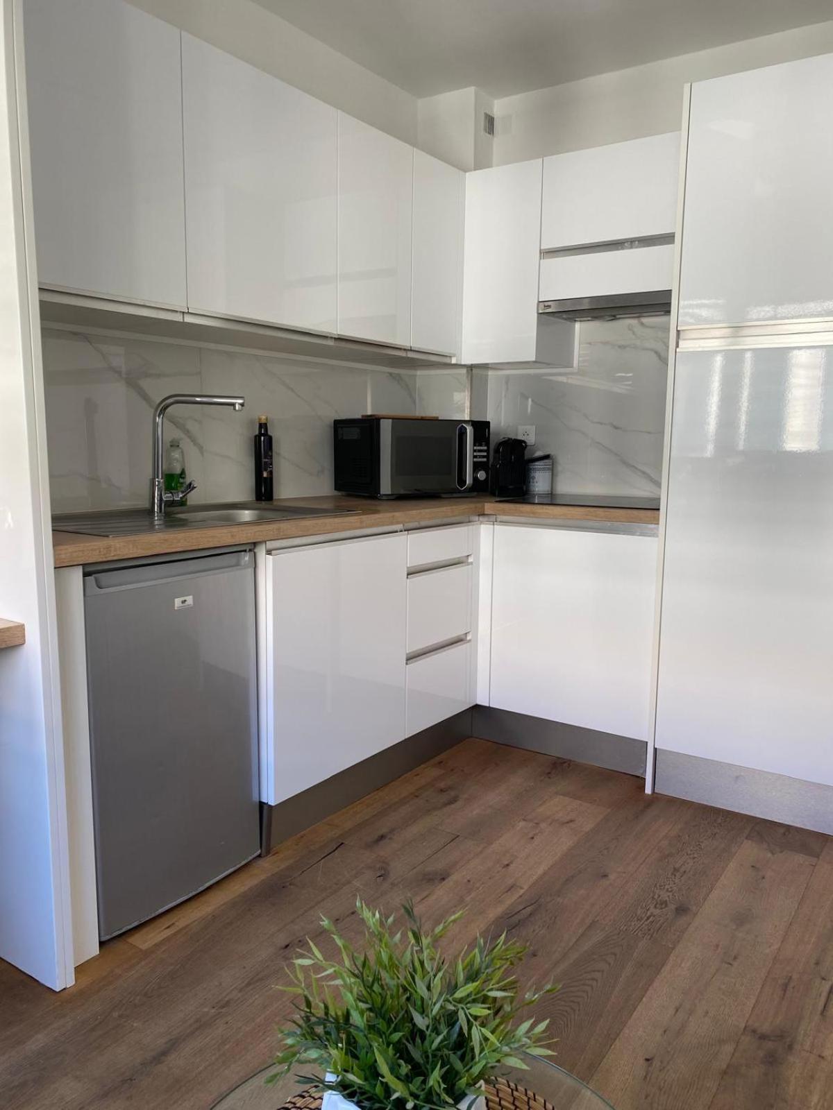 Apartment Superbe 2 Pieces A Festival ! *