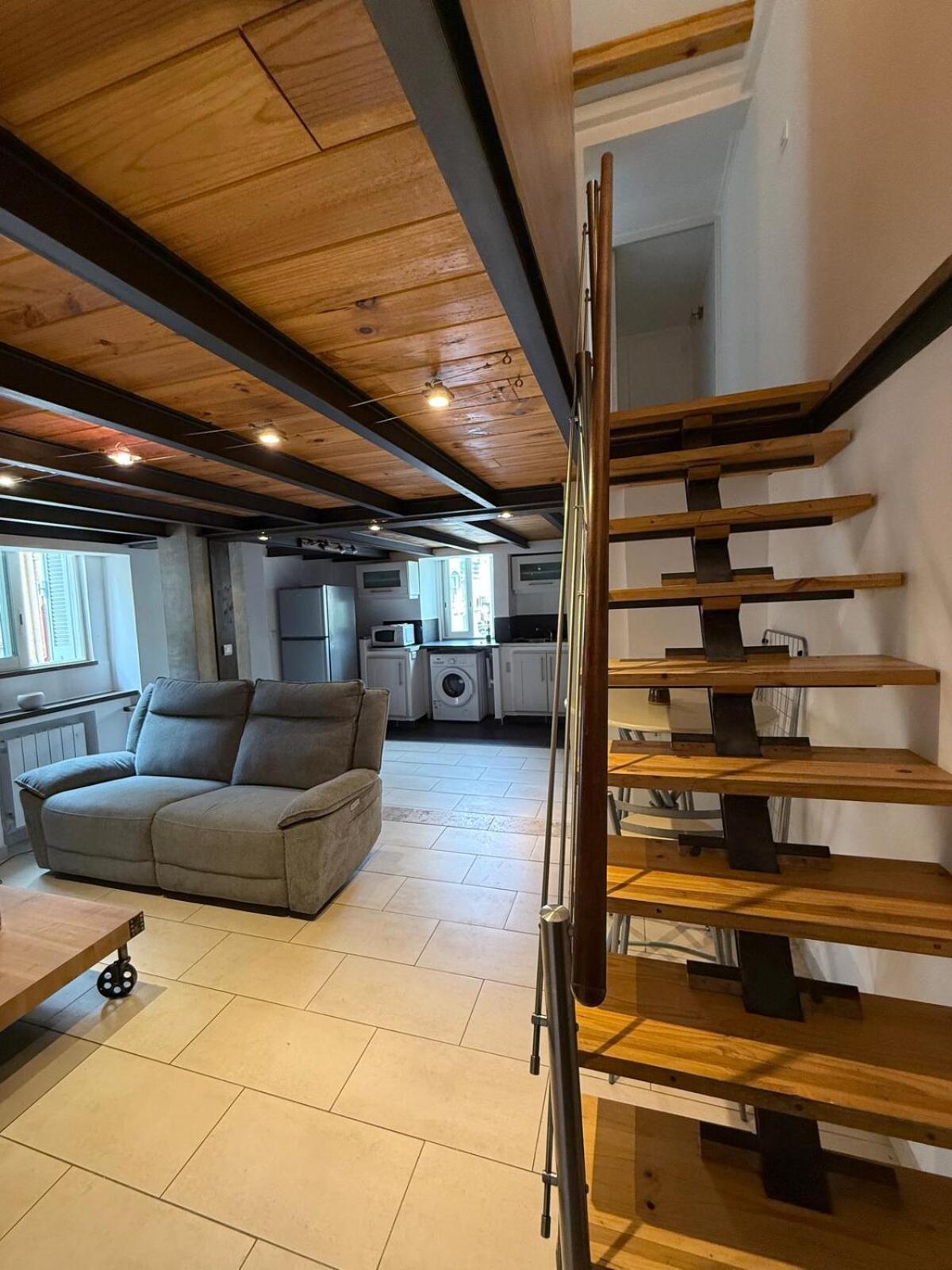 Duplex 5min Croisette Apartment *