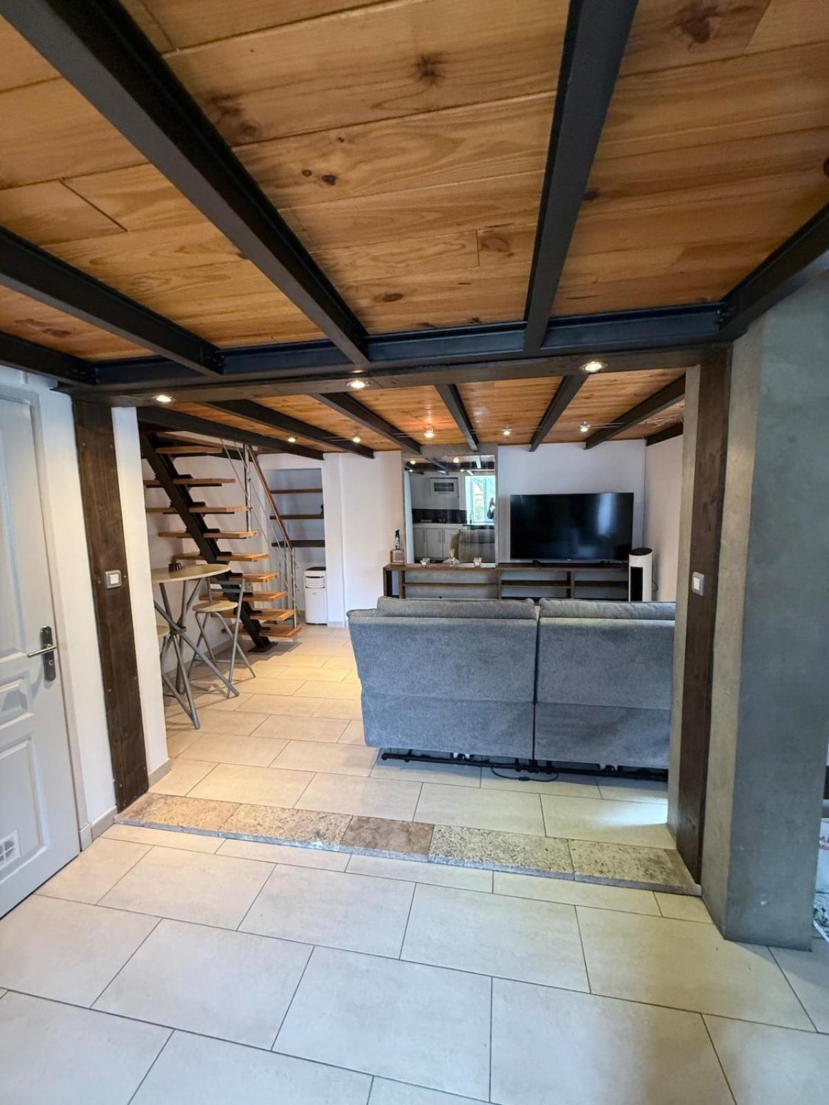 Duplex 5min Croisette * Cannes