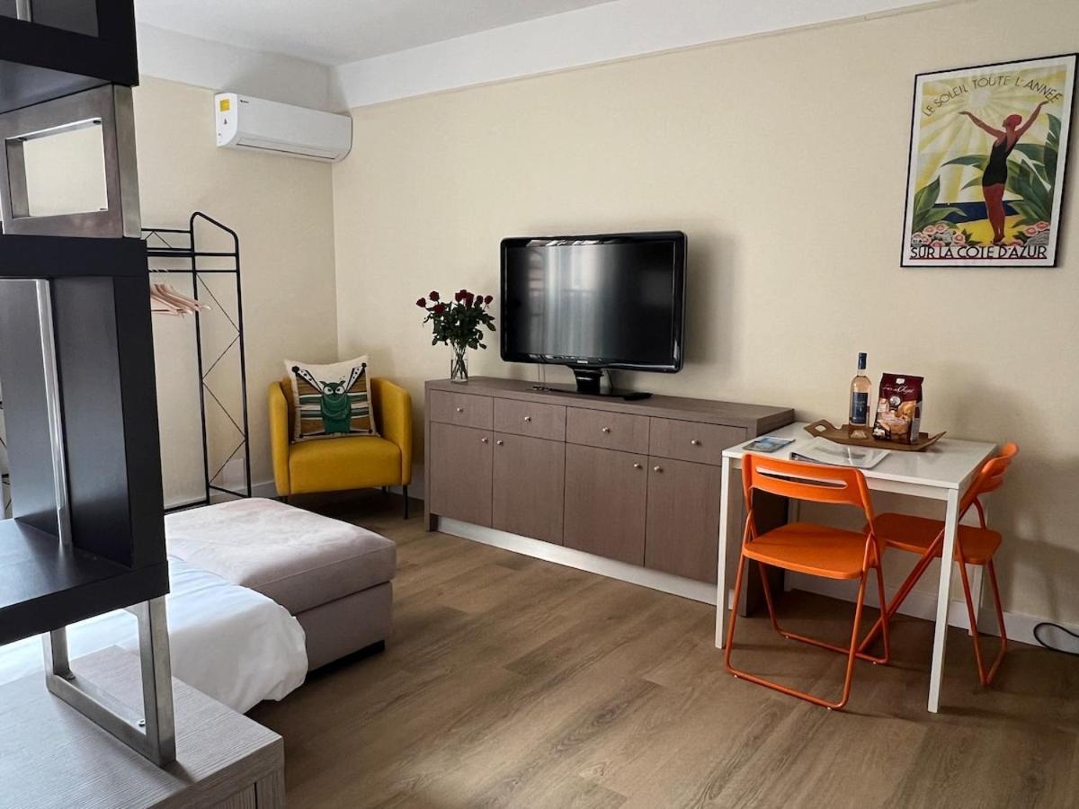Le Tassigny #central #quiet #air Conditioning #wifi