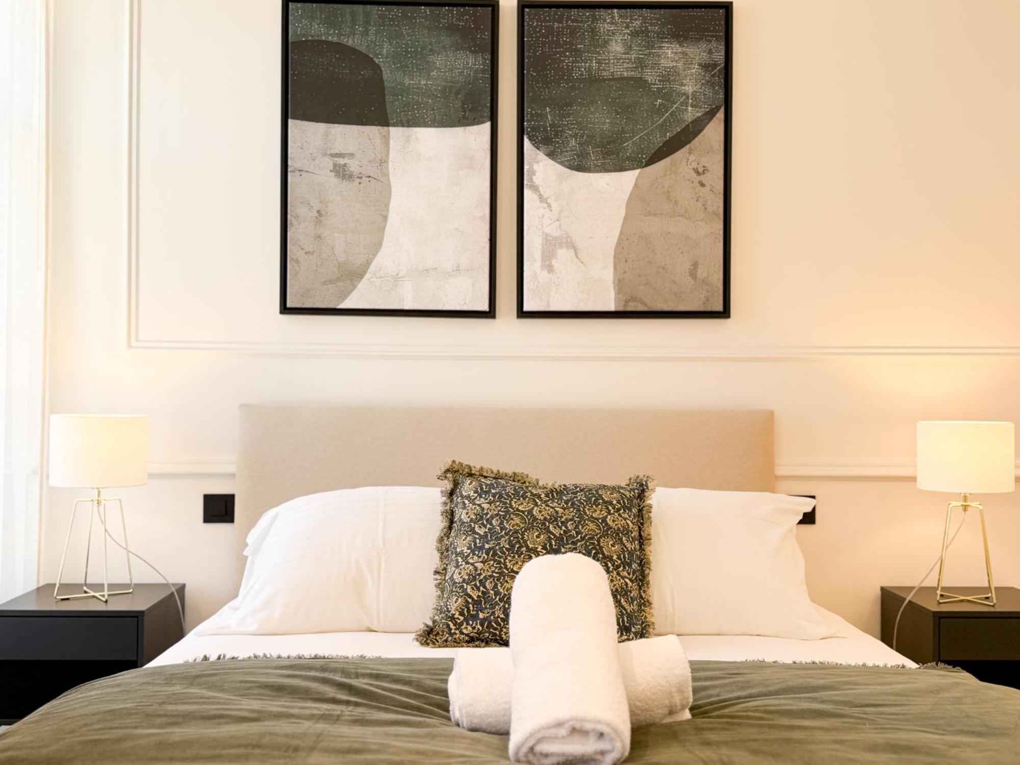 Apartment Meynadier 12b