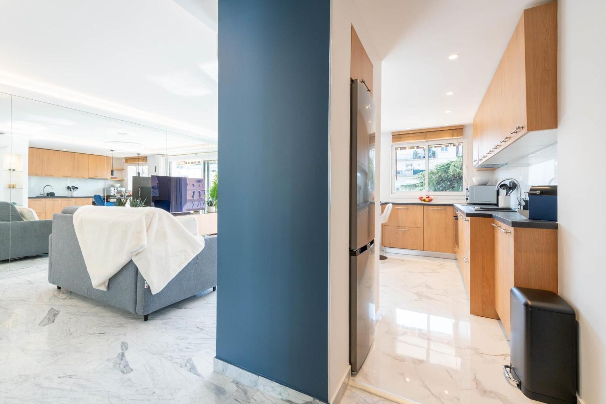 Spacious 1-br With Terrace Heart Of *