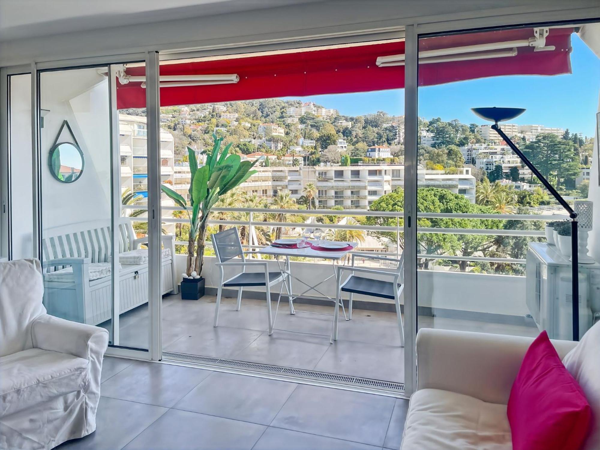 Serenity Cozy One-bedroom Cannes