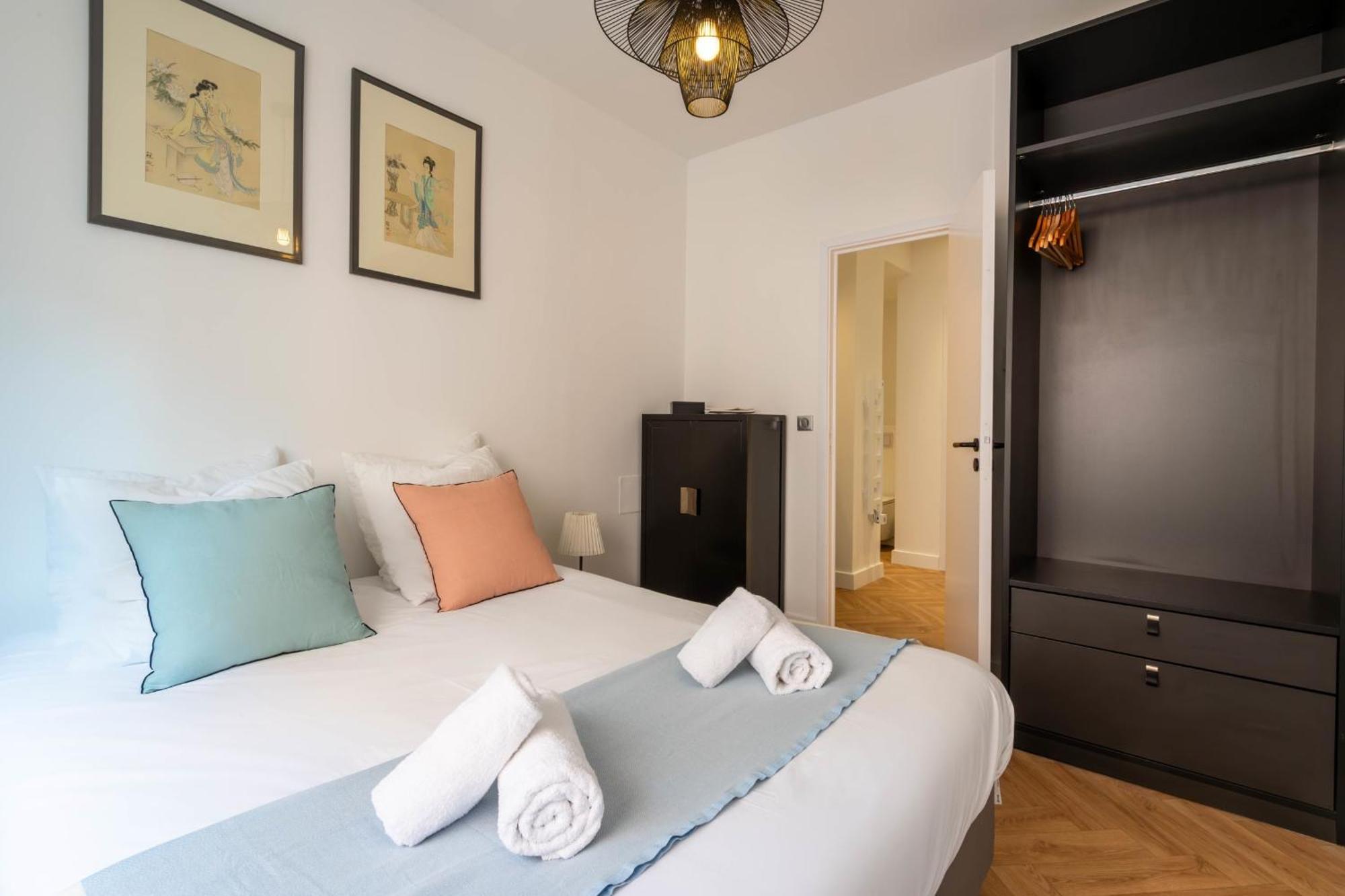 3-br In The Golden Square Apartment Cannes