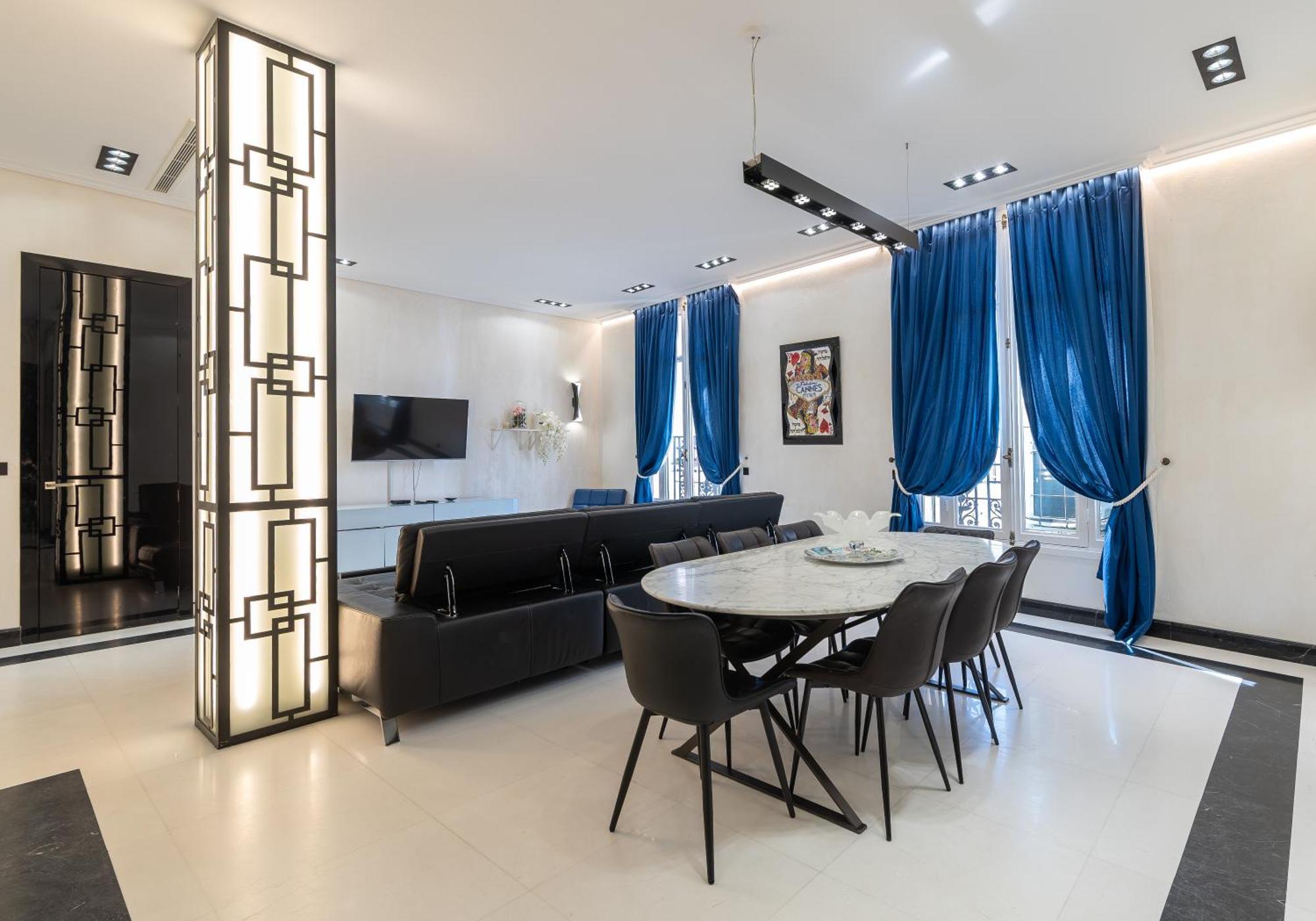 110 M2 Golden Square, Renovated, 20metres Croisette, Parking Private *