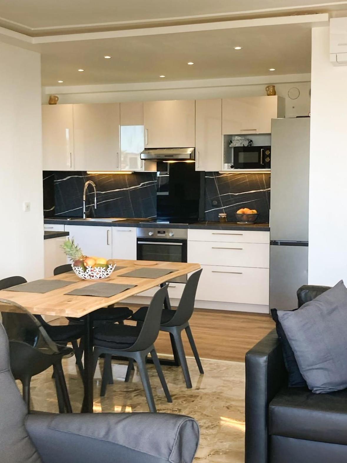 Homestay & Salle De Bain Privative ,bord De Mer, Vue