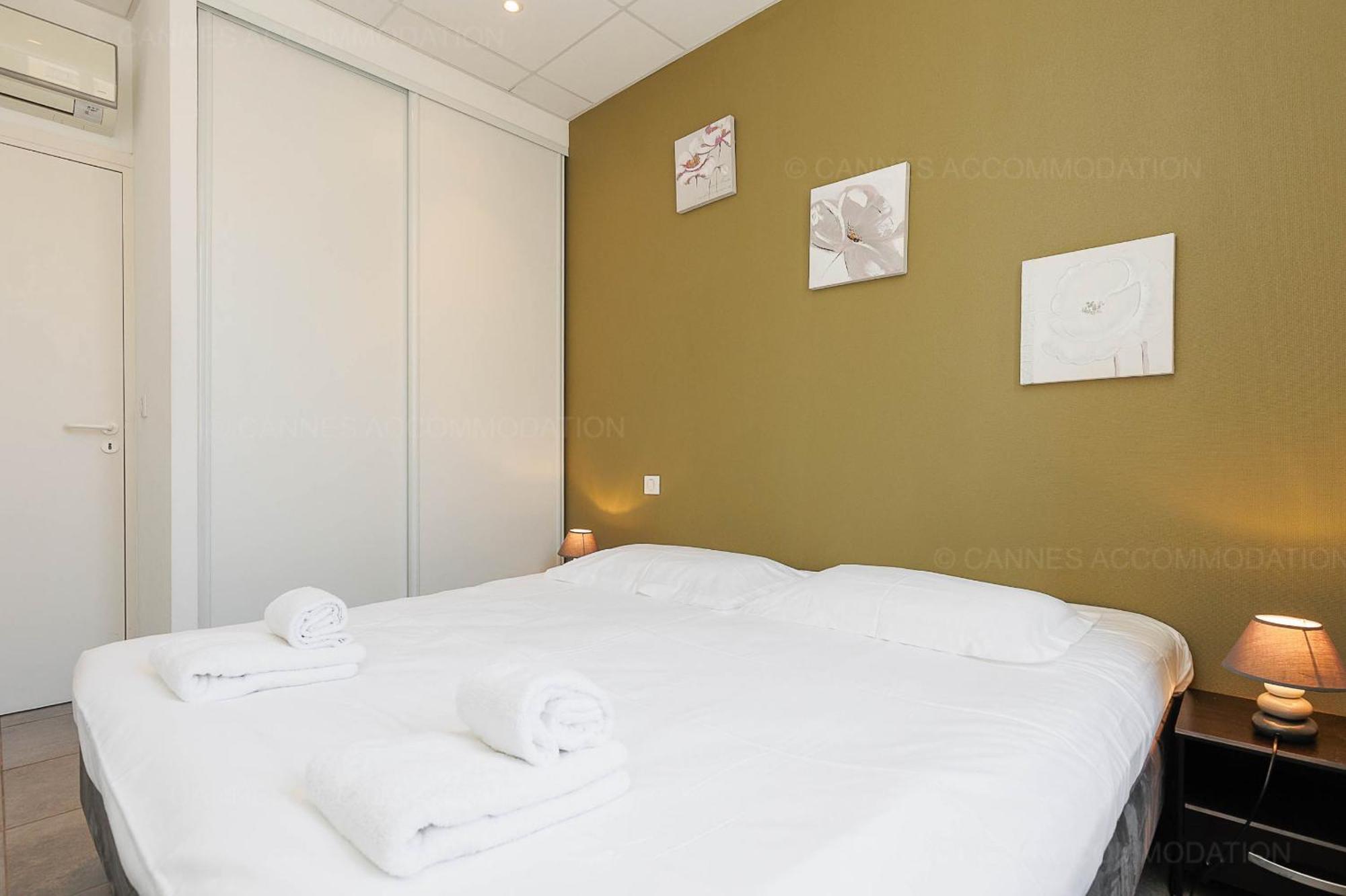 Aout 31 * Cannes