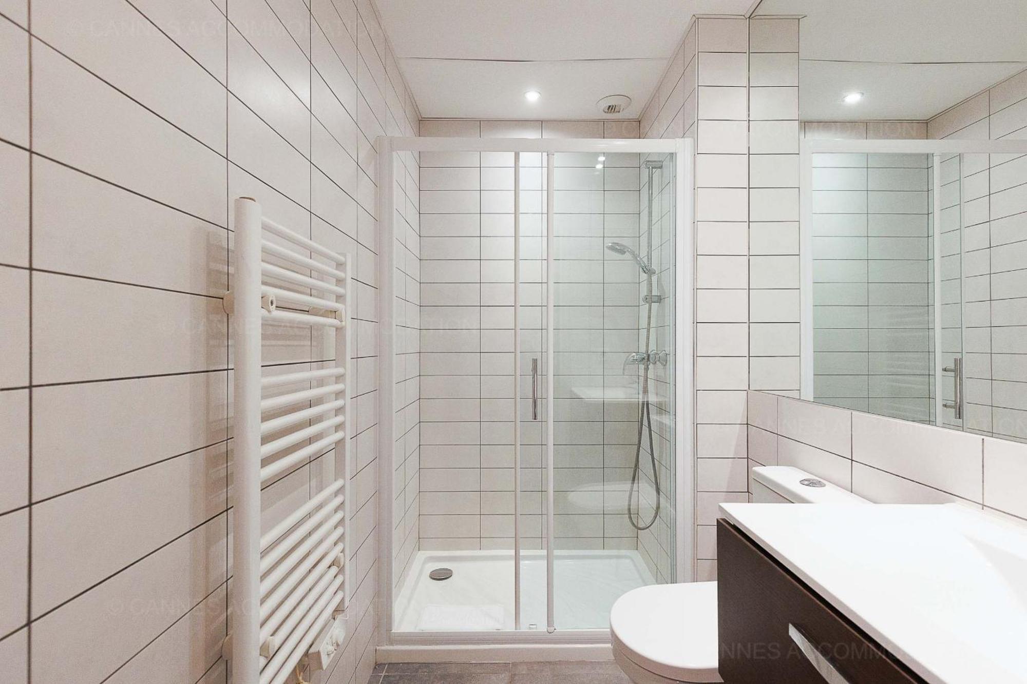 Aout 31 Apartment