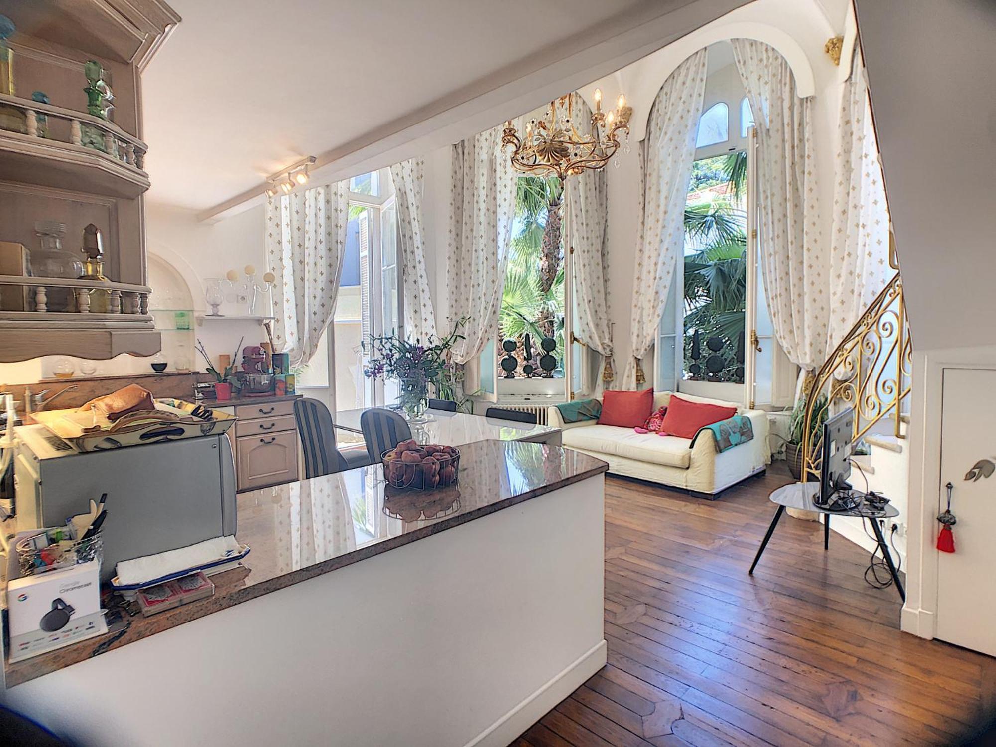 En Duplex 288l Cannes