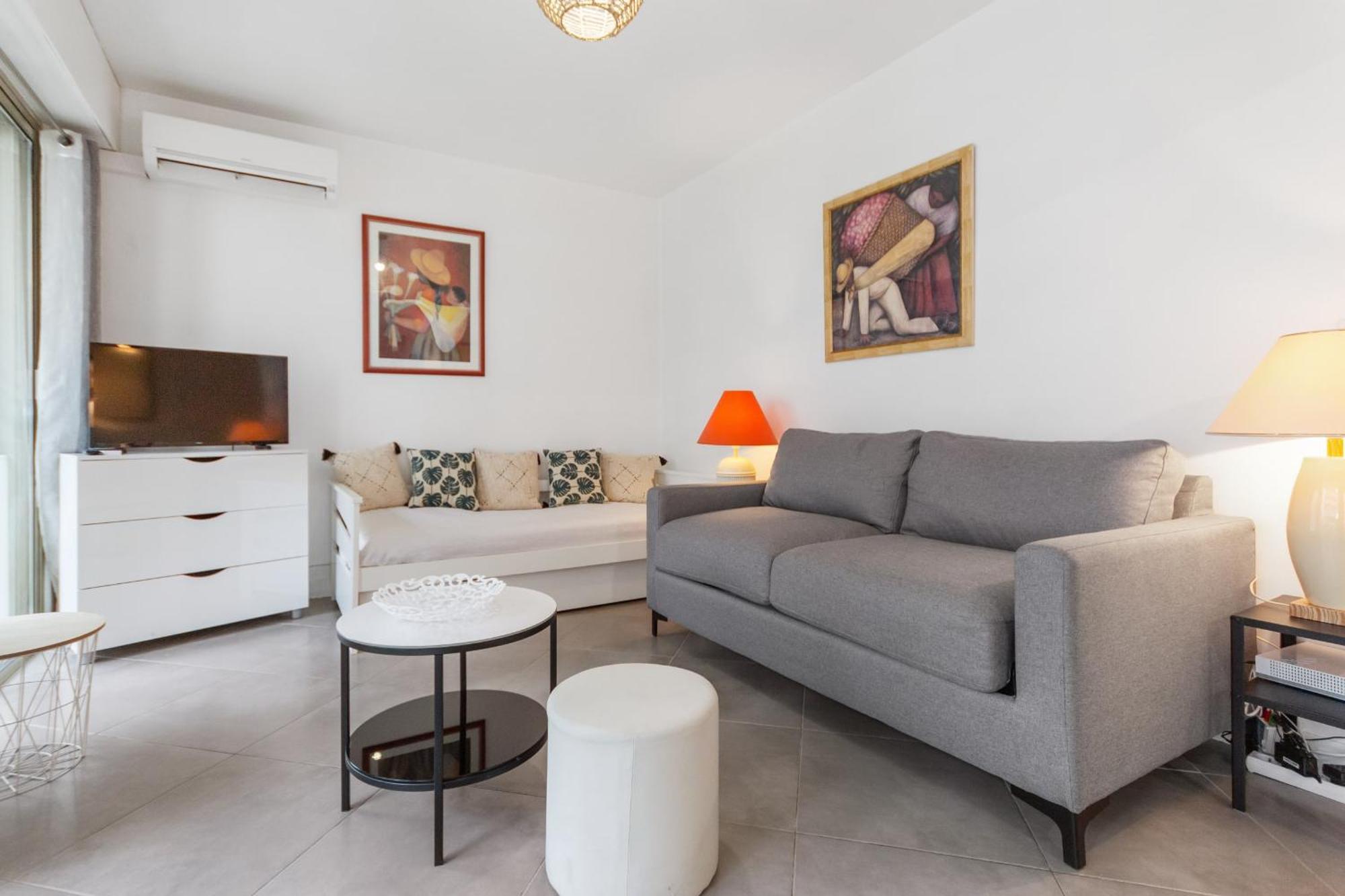 Apartment Le Vendome - Hypercentre - Ac - Terrace - Palais Of Festivals - Croisette *