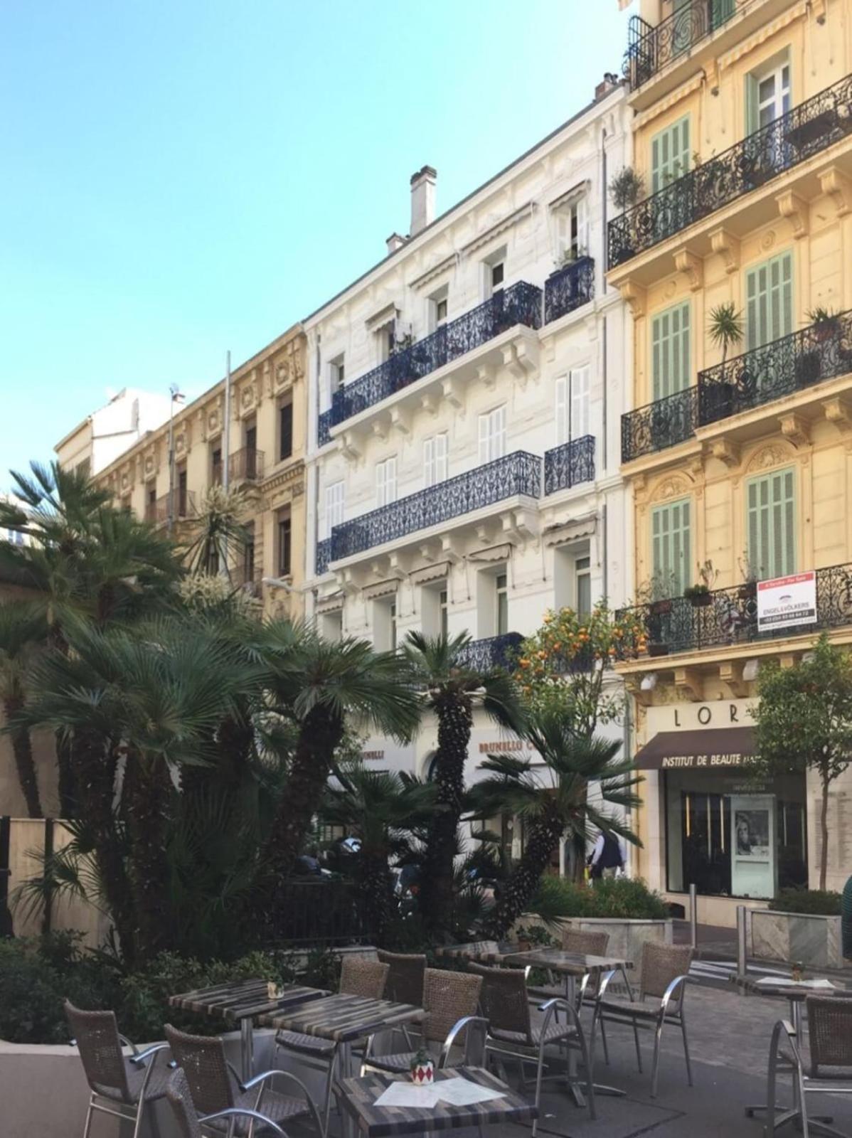 Apartamento - Modern Balcony Flat Perfect Location *